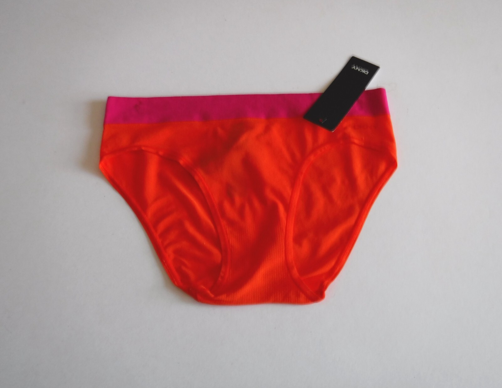 DKNY Seamless Litewear Bikini Panty DK5017 S, M, L, XL MSRP $14.00 NWT