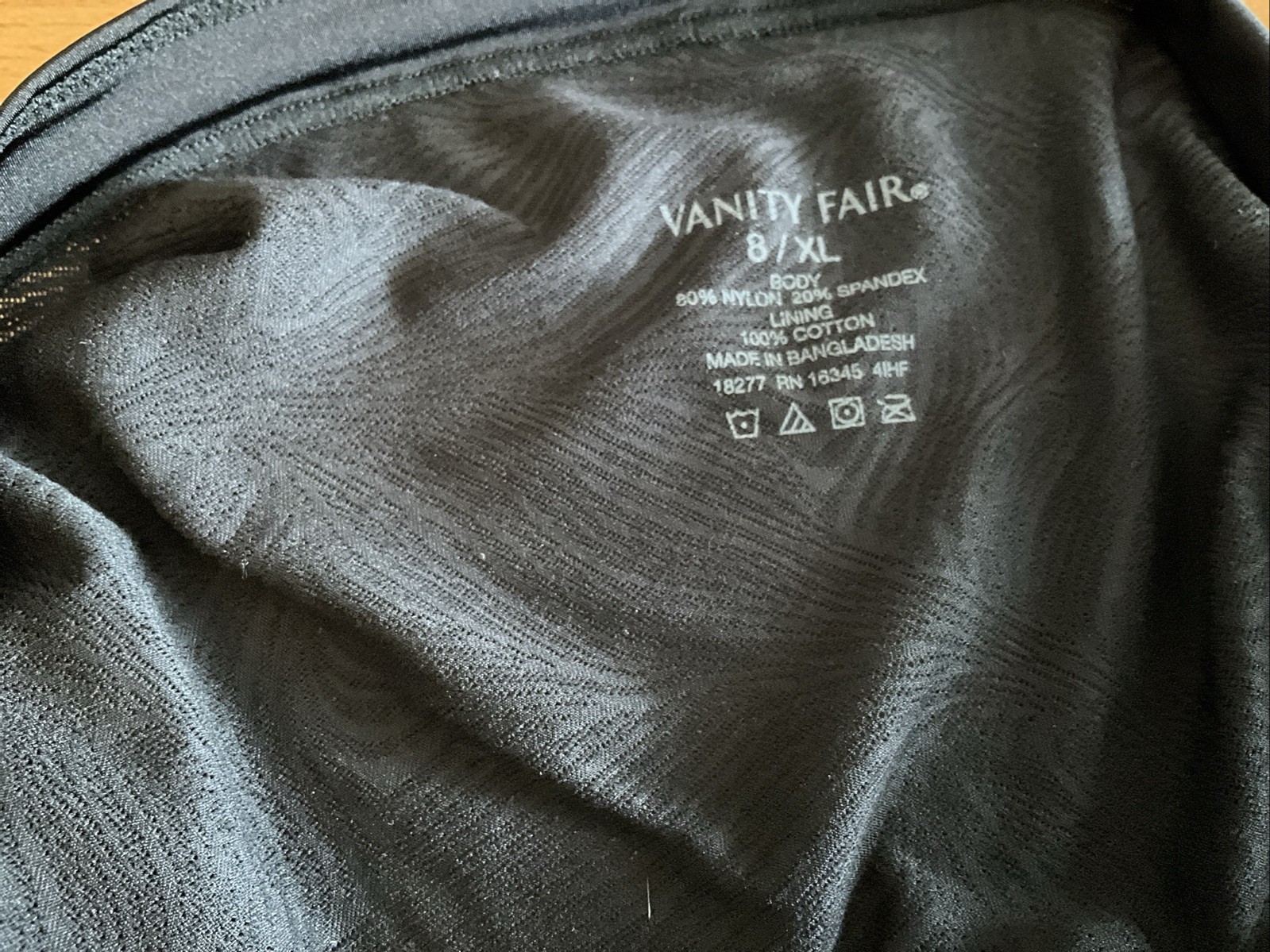 Vanity Fair Effortless Black Hipster 18277 Size 8/XL All Over Lace NWT
