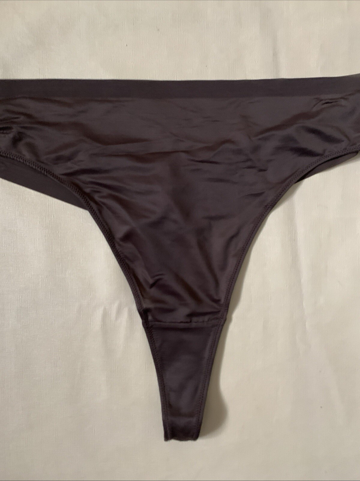 SKIMS Weightless THONG IN Espresso Size 4X NWT