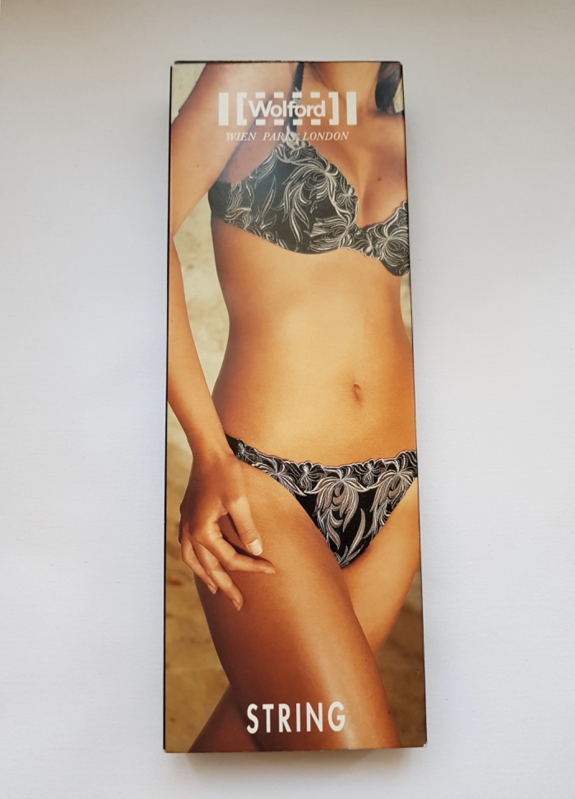 New Wolford String Expression String Size M Black