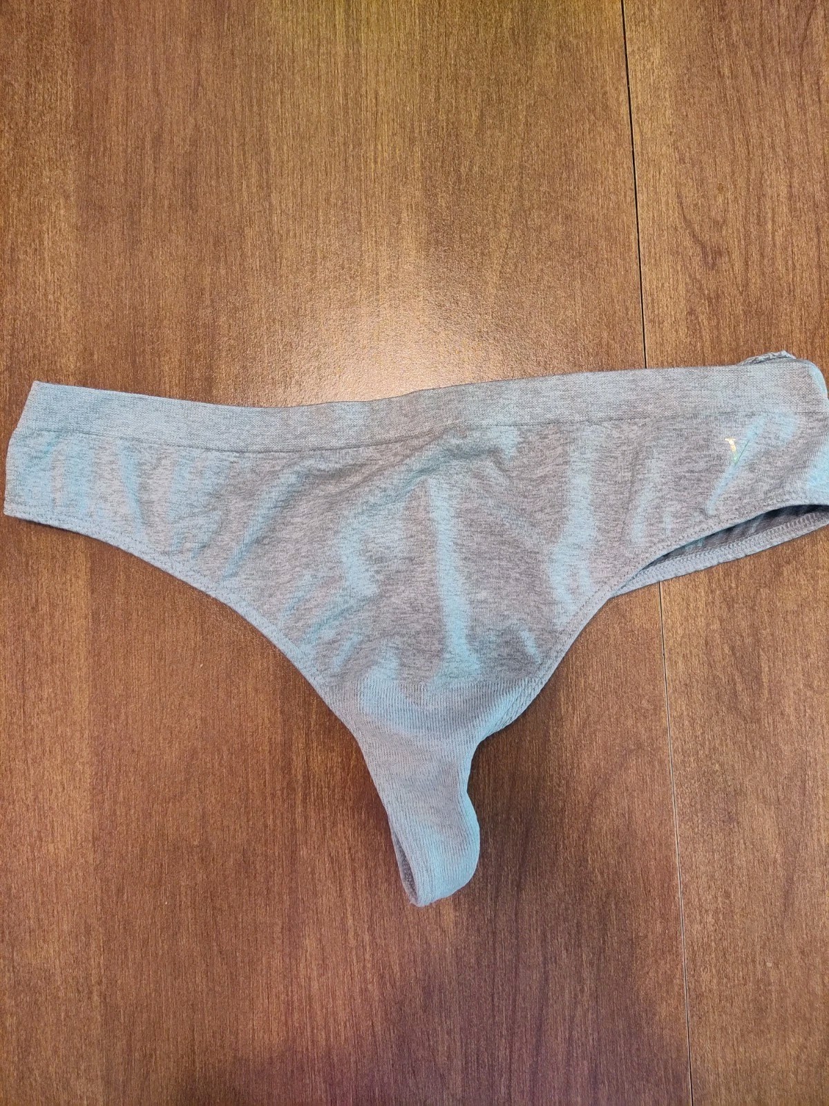 Victoria’s Secret Gray Thong Panties Medium Cotton Modal Elastane Stretch Logo