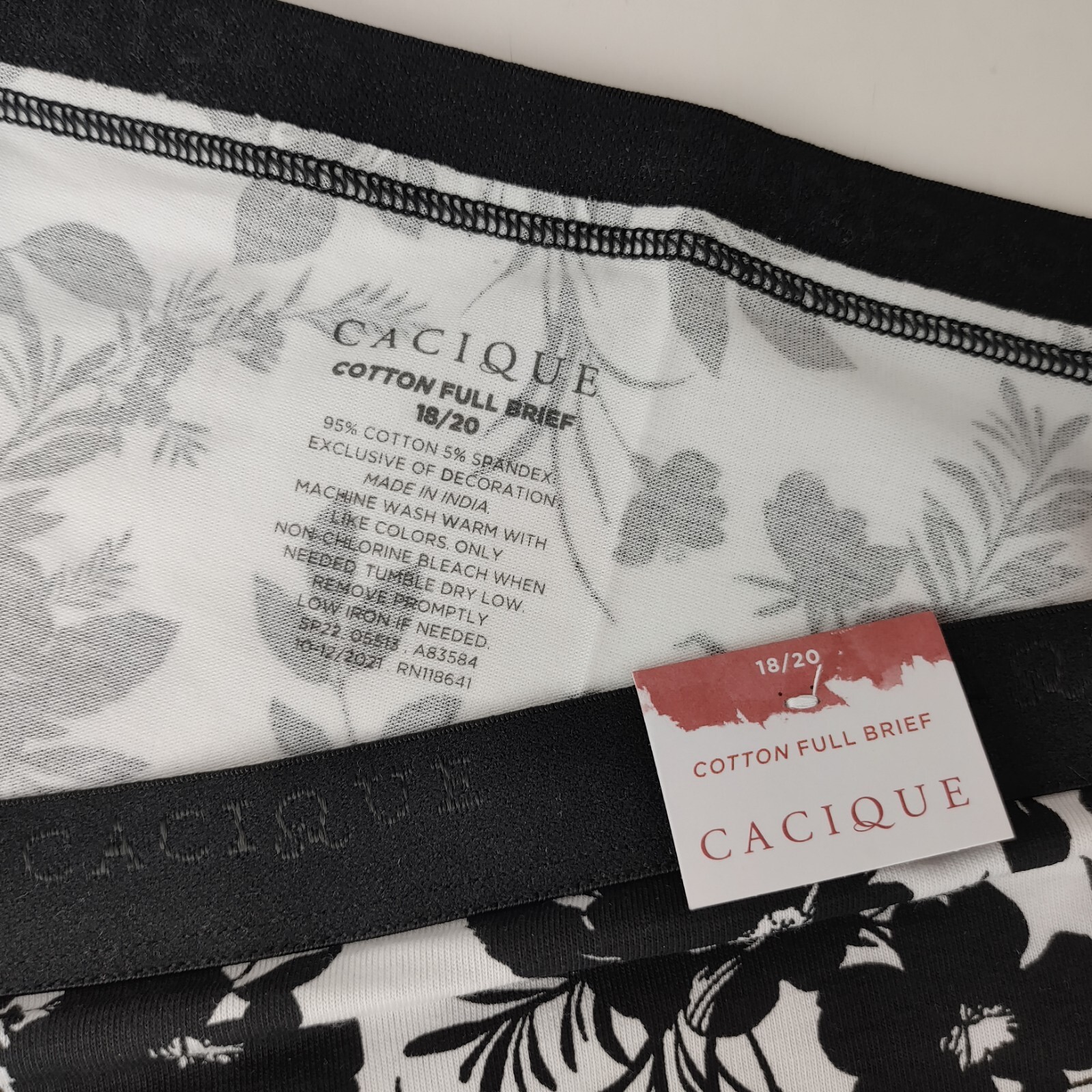 LANE BRYANT CACIQUE COTTON FULL BRIEF 18/20 PLUS PANTY WHITE BLACK FLORAL