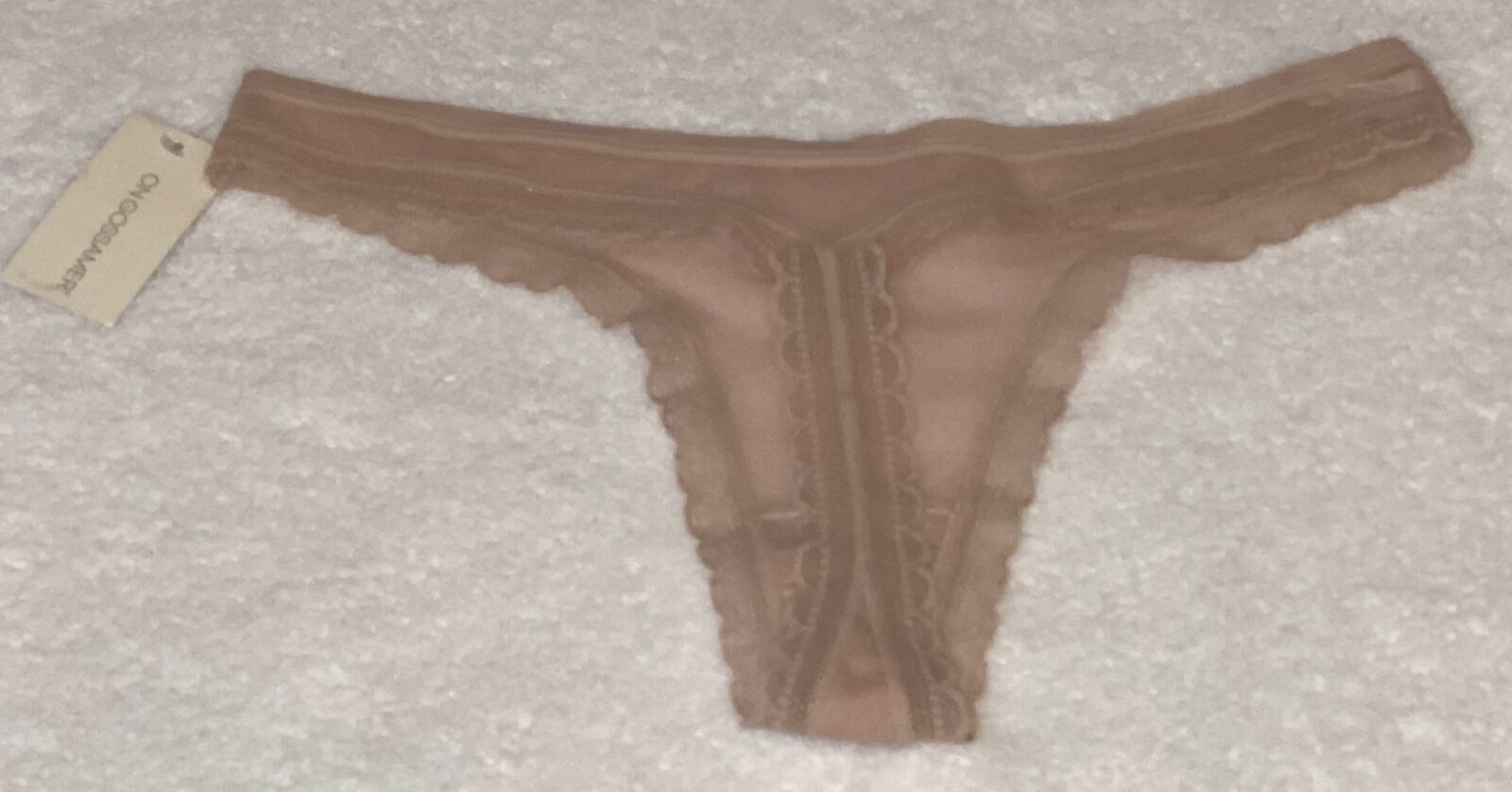 ON GOSSAMER Next To Nothing Sheer Mesh Hip G Champagne Thong Panty Womens Sz L 7