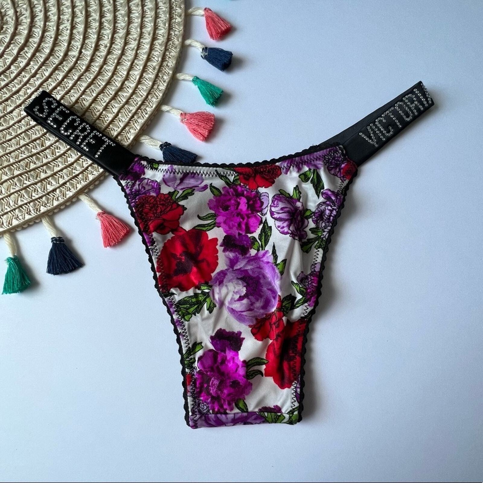Victoria’s Secret Bombshell Shine Strap Brazilian Panty White Floral XS NEW