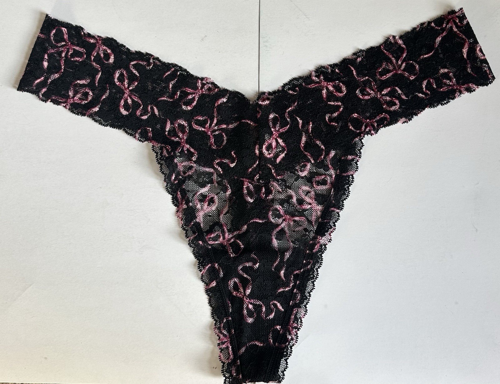 Victorias Secret Allover Lace Thong String Panty Black Shimmer Red Plaid XL 4pcs