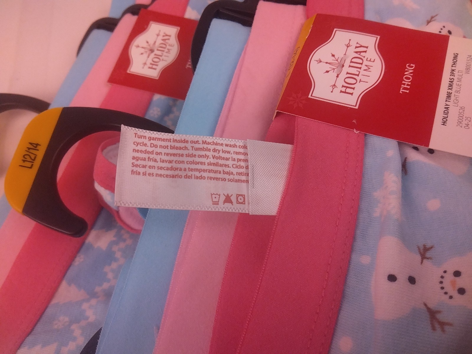 Holiday Time 3 Pack Ladies Christmas Thongs Size L(12-14) – New. (64)