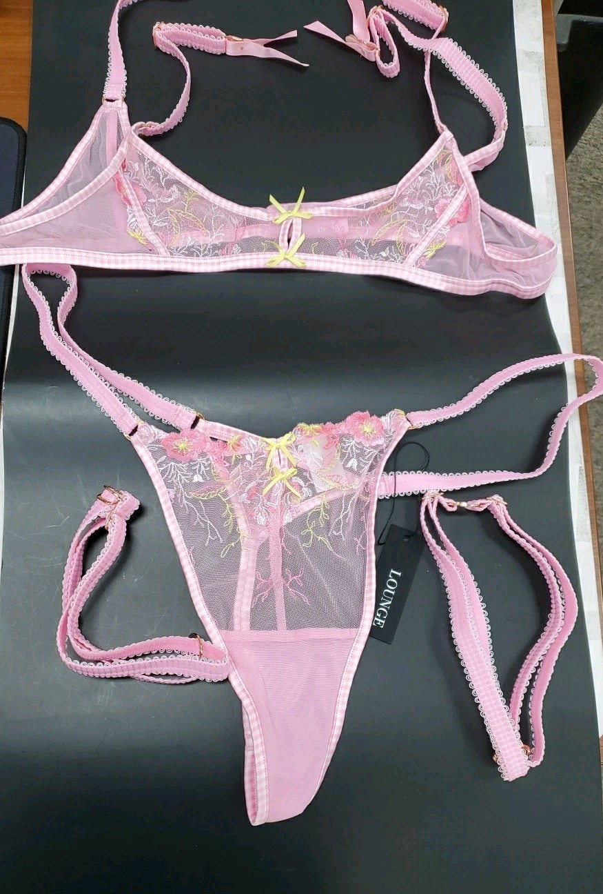 New LOUNGE Underwear Pink Nelly Thong/Suspender Set Size 3XL