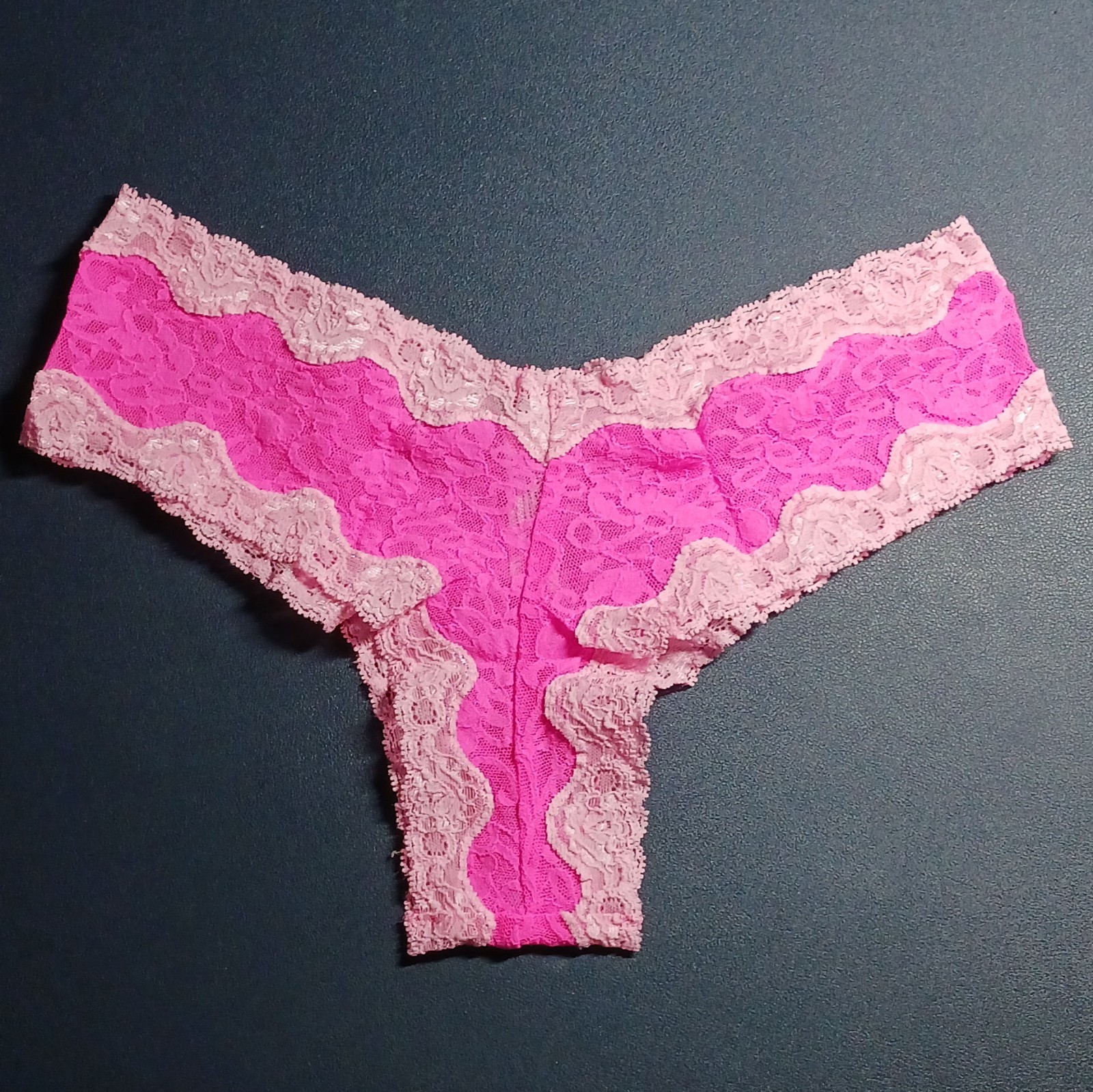 VINTAGE Victoria’s Secret THE LACIE Cheeky Panties S Pink Lace Floral Low Rise