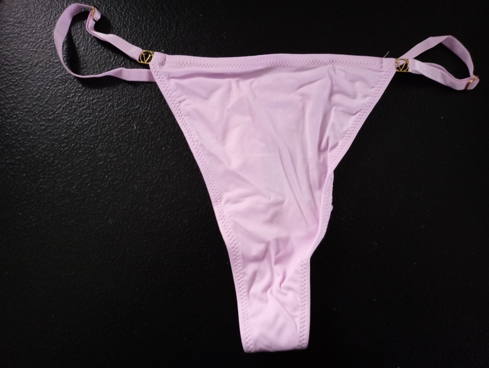 NWT Victoria’s Secret Love Cloud Adjustable String Thong Panty XLarge (C72)