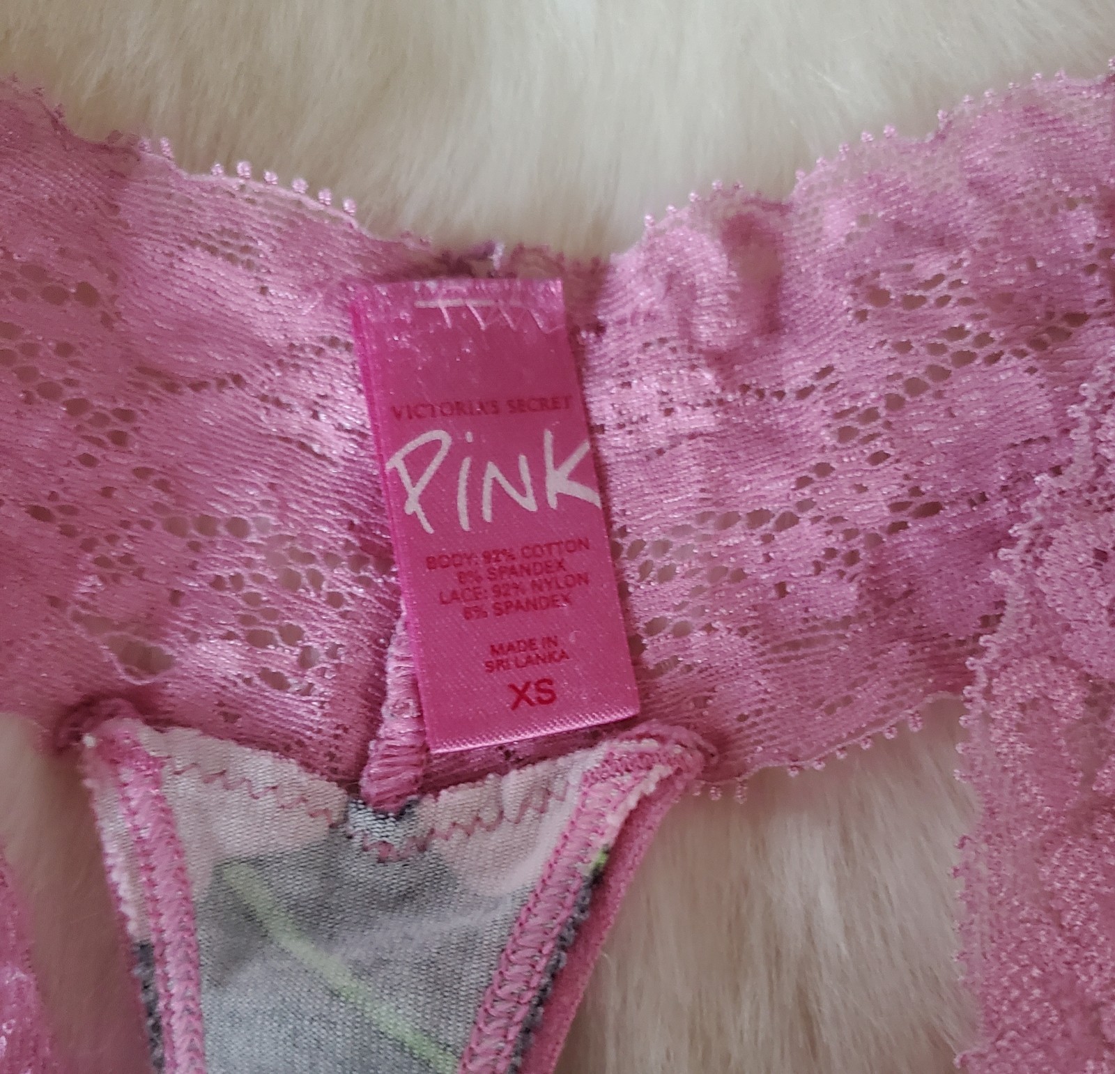 Victoria’s Secret Y2K PINK Panty Thong Lot of 3 Logo Band Cherry Print Lace XS/M