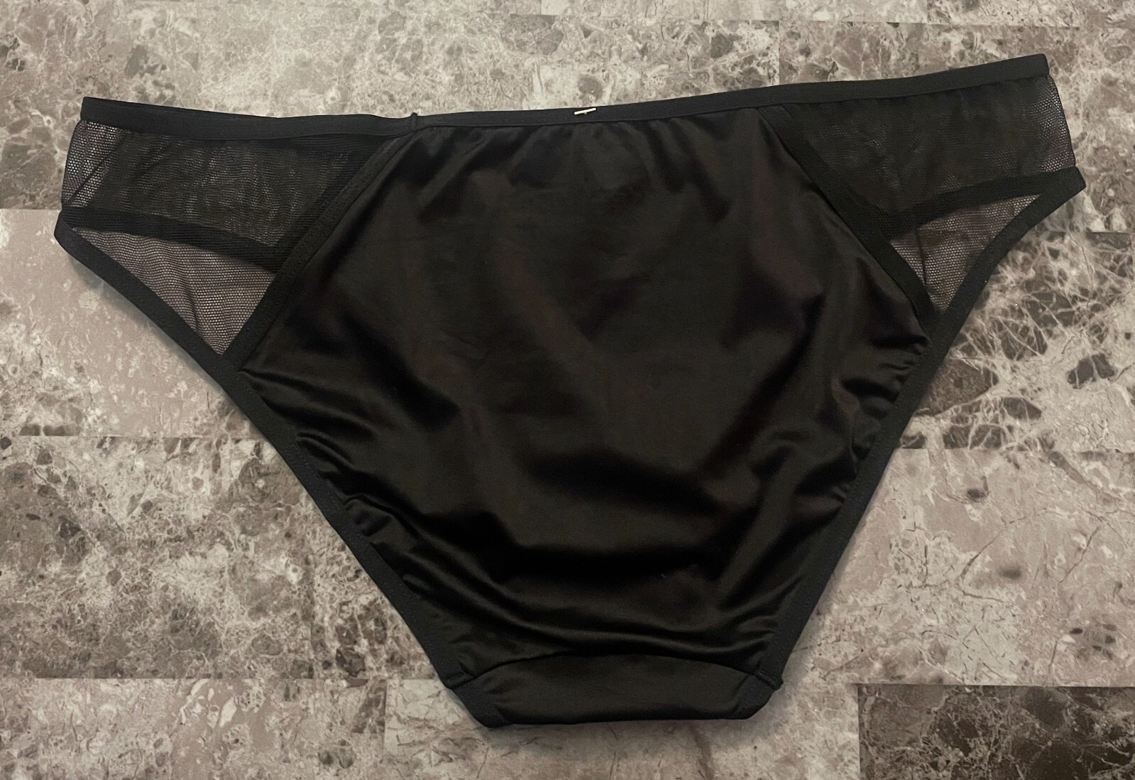 NWT VICTORIA’S SECRET MEDIUM BLACK SATIN SMOOTH SHEER MESH RARE BIKINI PANTIES