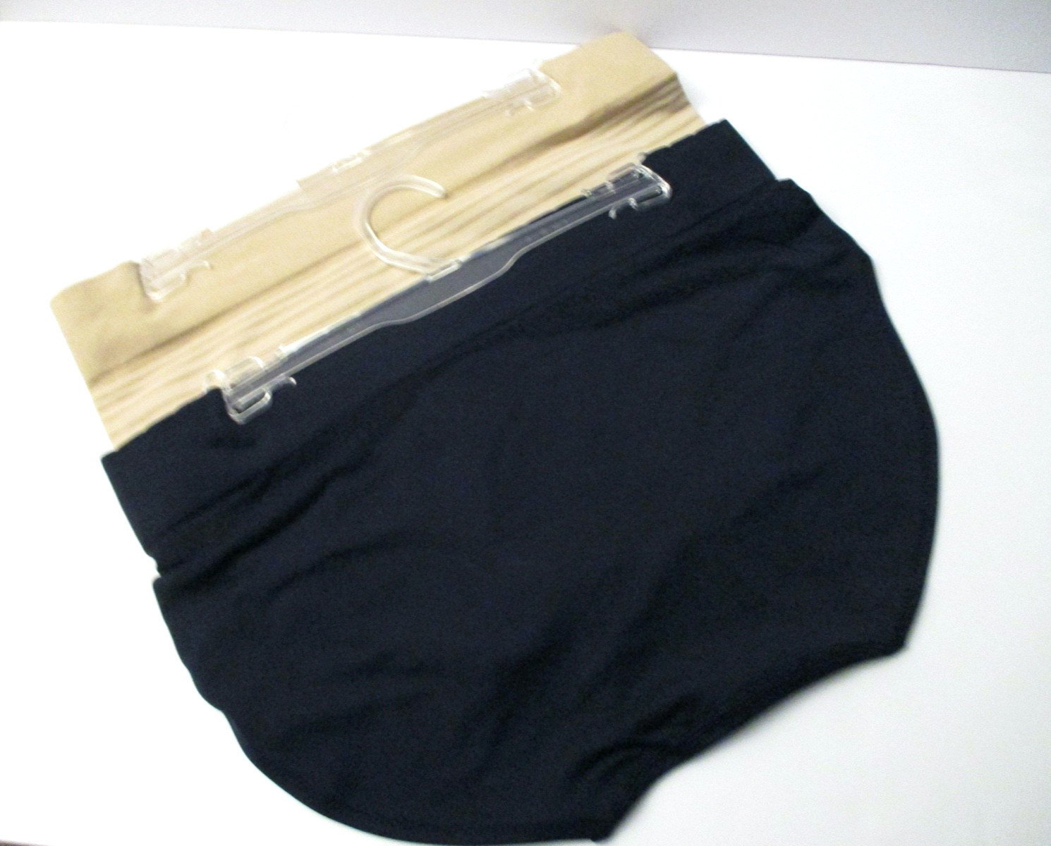 Warners hipster seamless stretch panties 2 pair size 7/L
