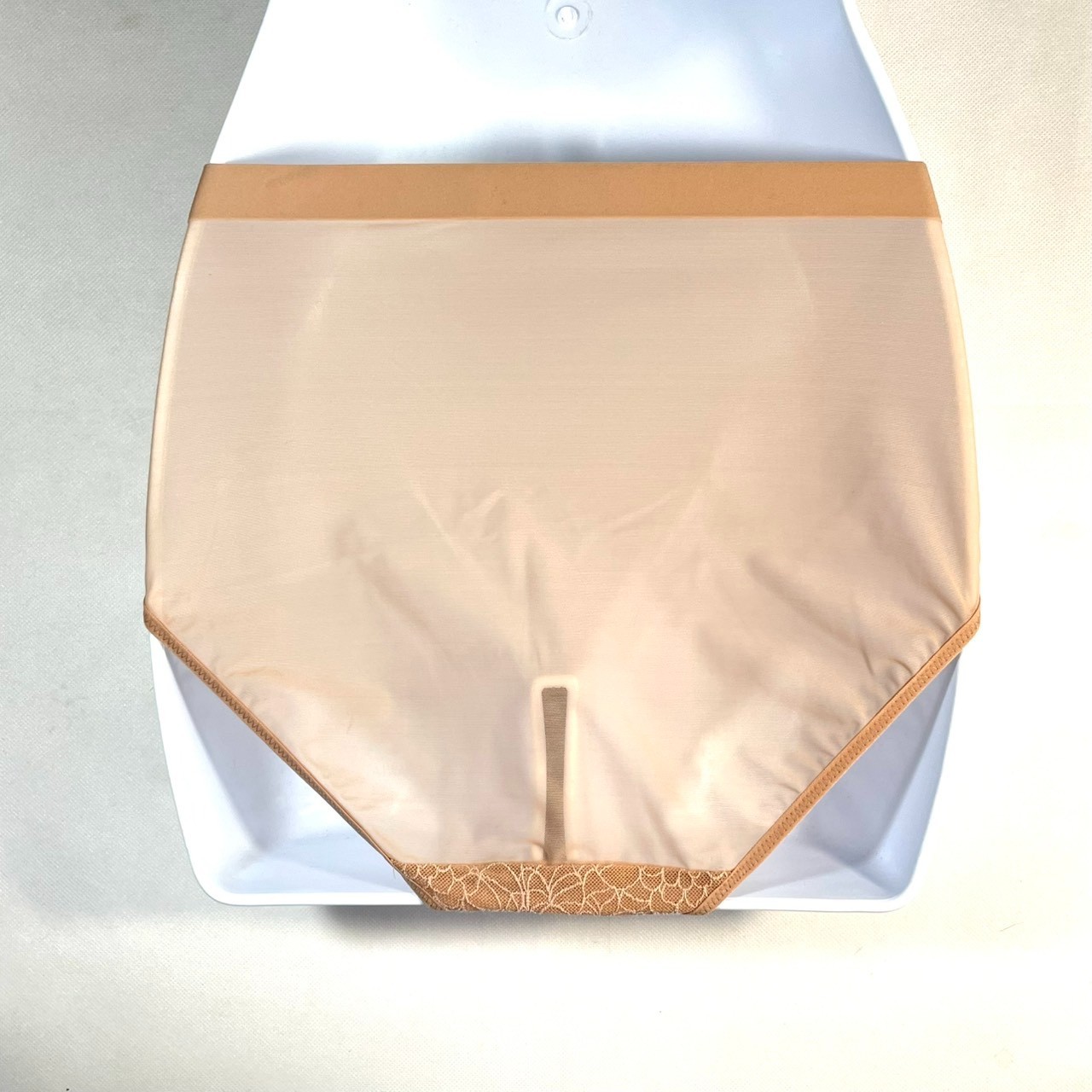 NWT Wacoal Women’s L All Edge High-Cut Lace Brief Underwear 841341 Roebuck
