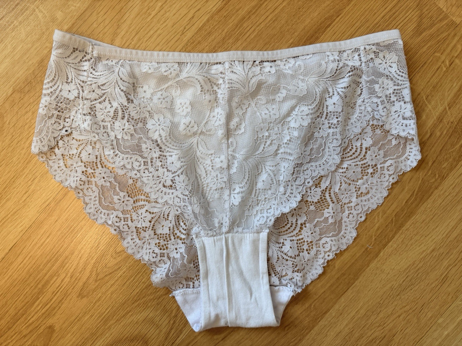 Women’s Hipster Panties XL White Lace Floral Stretch Regular Semi-Transparent