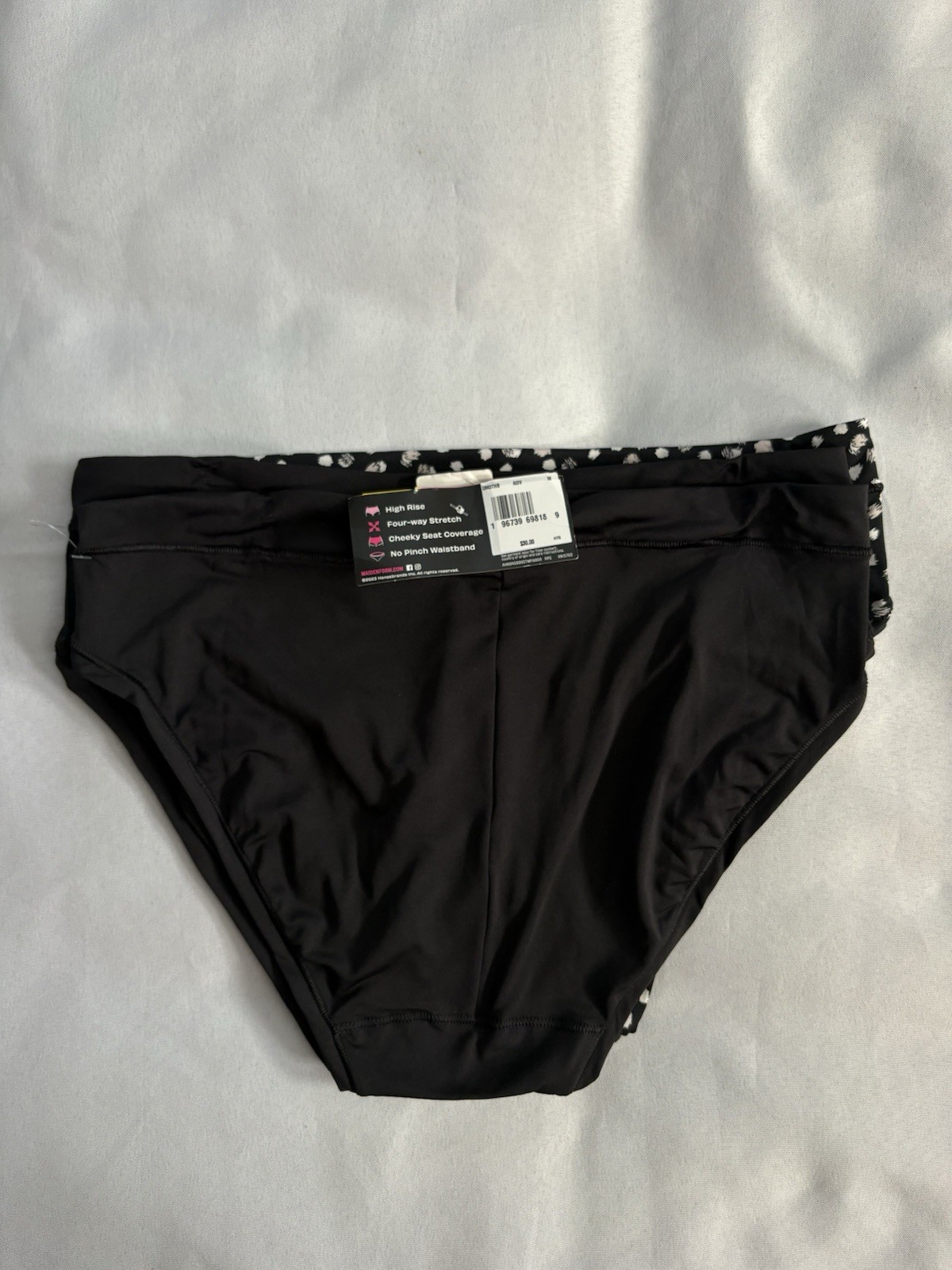 NEW Maidenform Panty Everyday Luxe Hi Leg 3-Pack Size Medium 6 DM3THB Multicolor