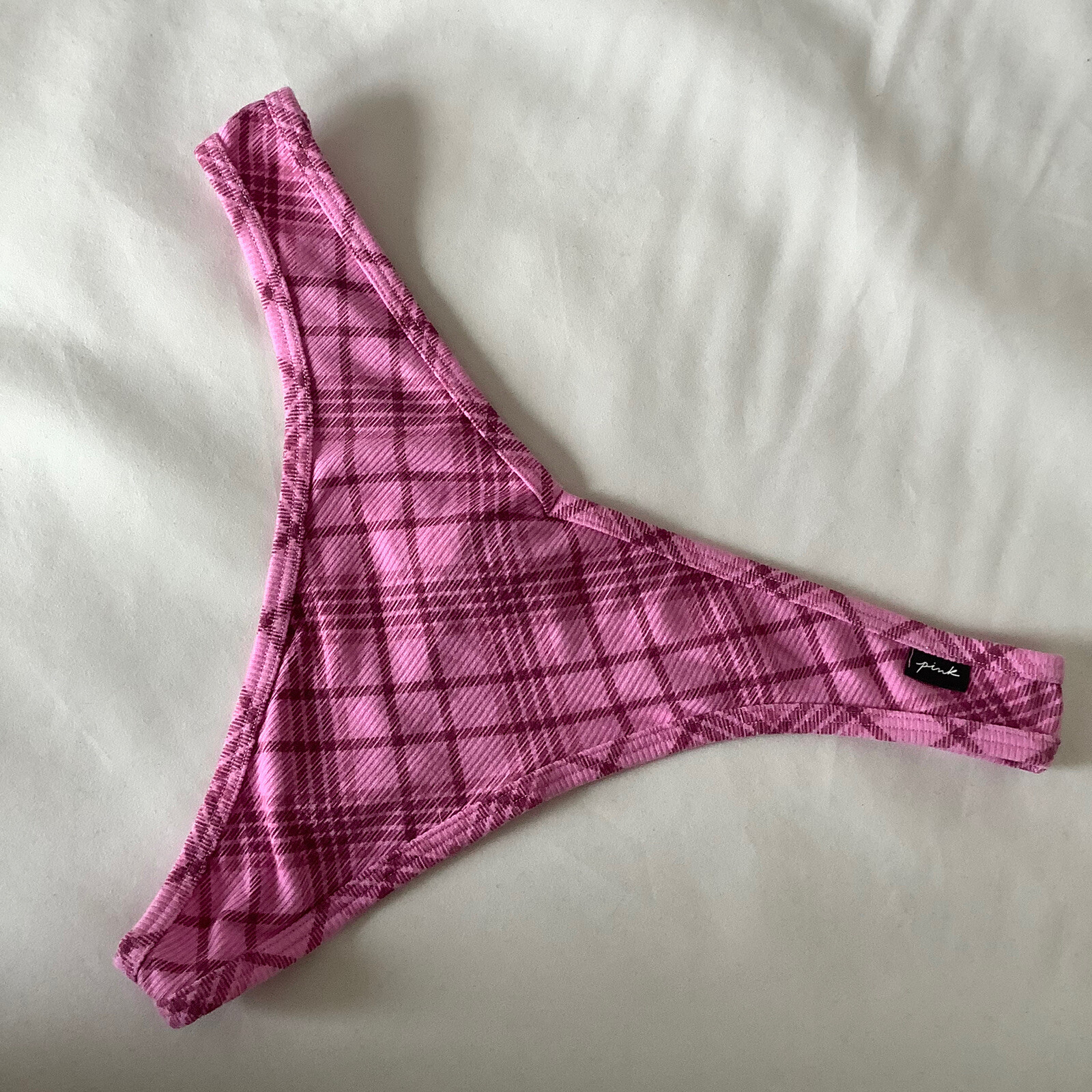 Victoria’s Secret PINK Pink Check Print Ribbed Thong Panties – Size XL – BNWT