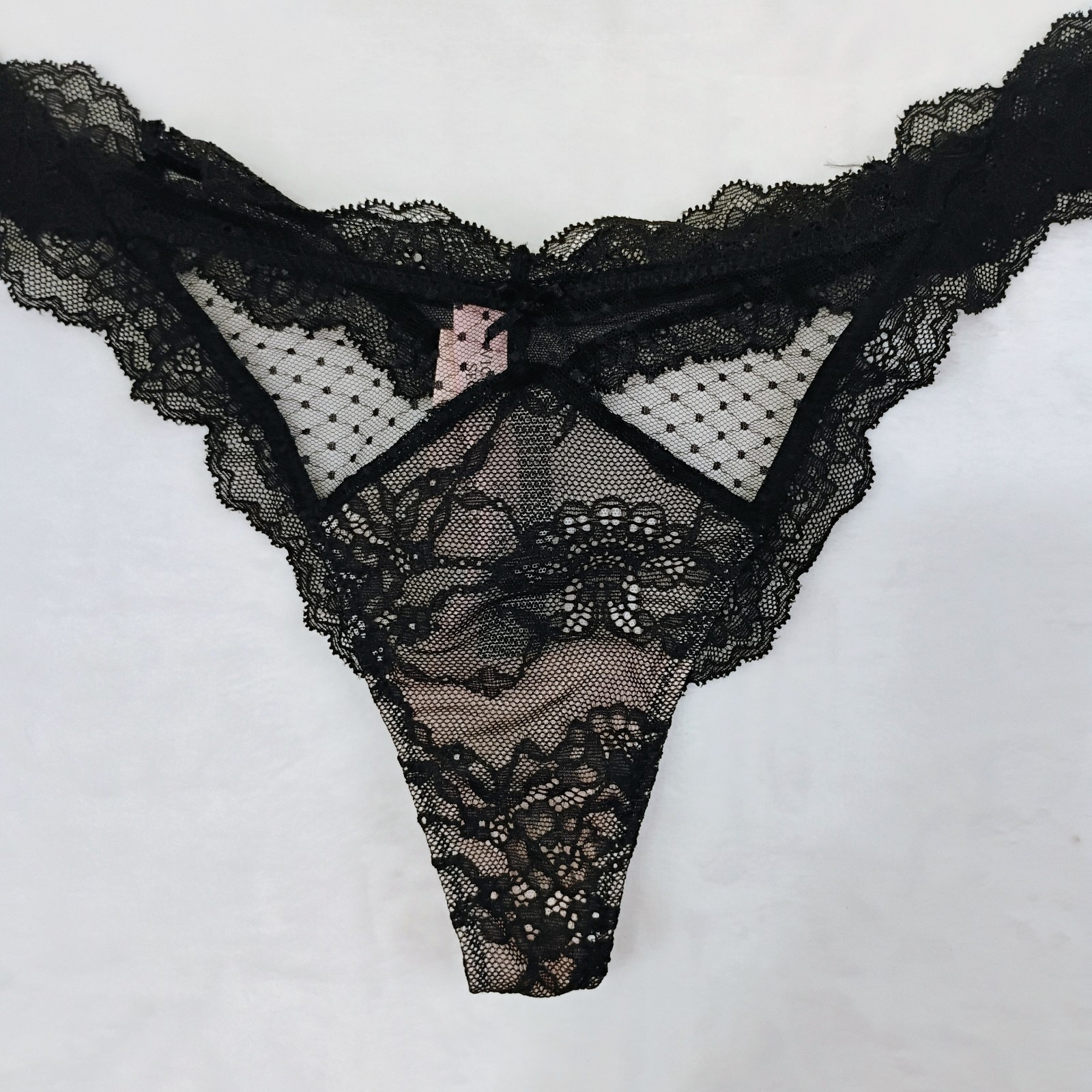 Victoria’s Secret Dream Angel Women’s Black Mesh Floral Lace Thong Bow M