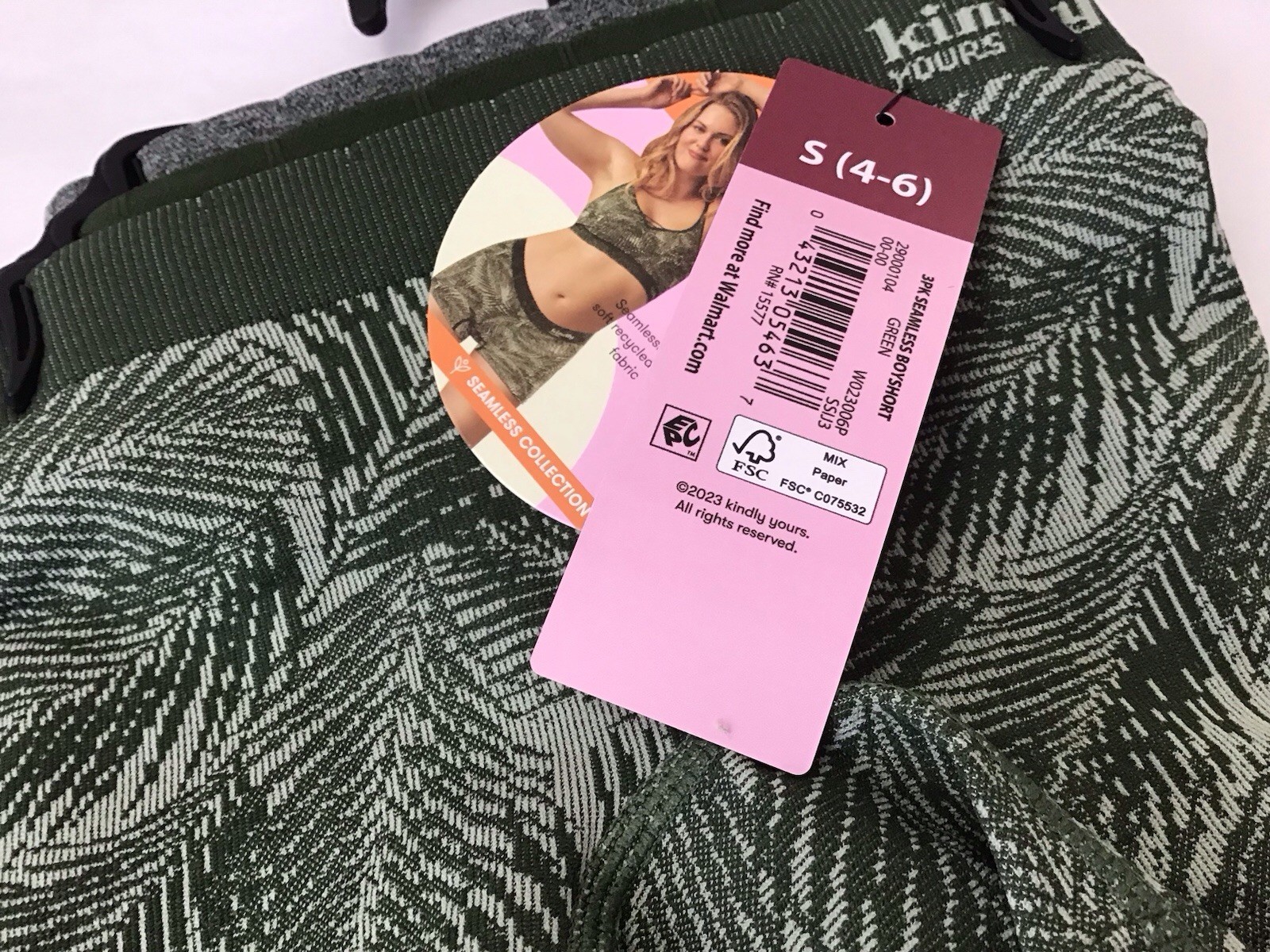 New 6 Pairs. TWO 3-Pack Kindly Yours Seamless Boyshort Panties S 4/6 (G3-9)