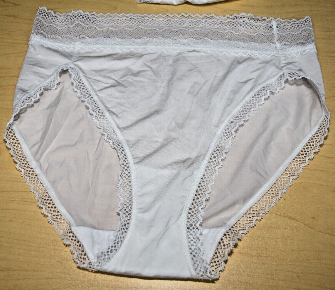 2 White Flattering Lace Hi Cut Panty No pinch No Show 13280 M Medium Lot
