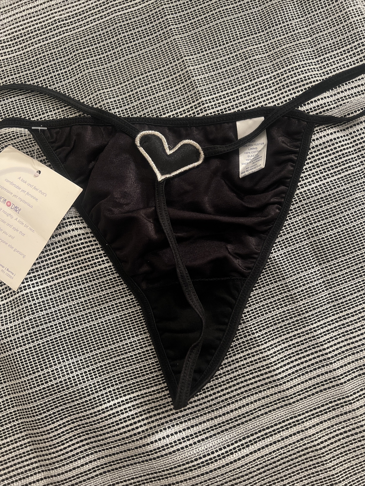 VINTAGE WOMEN’S PANTIES THONGS CAPRICIA O’DARE SIZE 5 BLACK BODY 100% POLYESTER