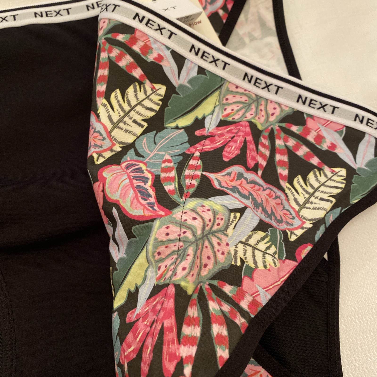 NEXT Period Pants Heavy Flow – New Print / Plain – High Leg – Size 14 – 2 Pack
