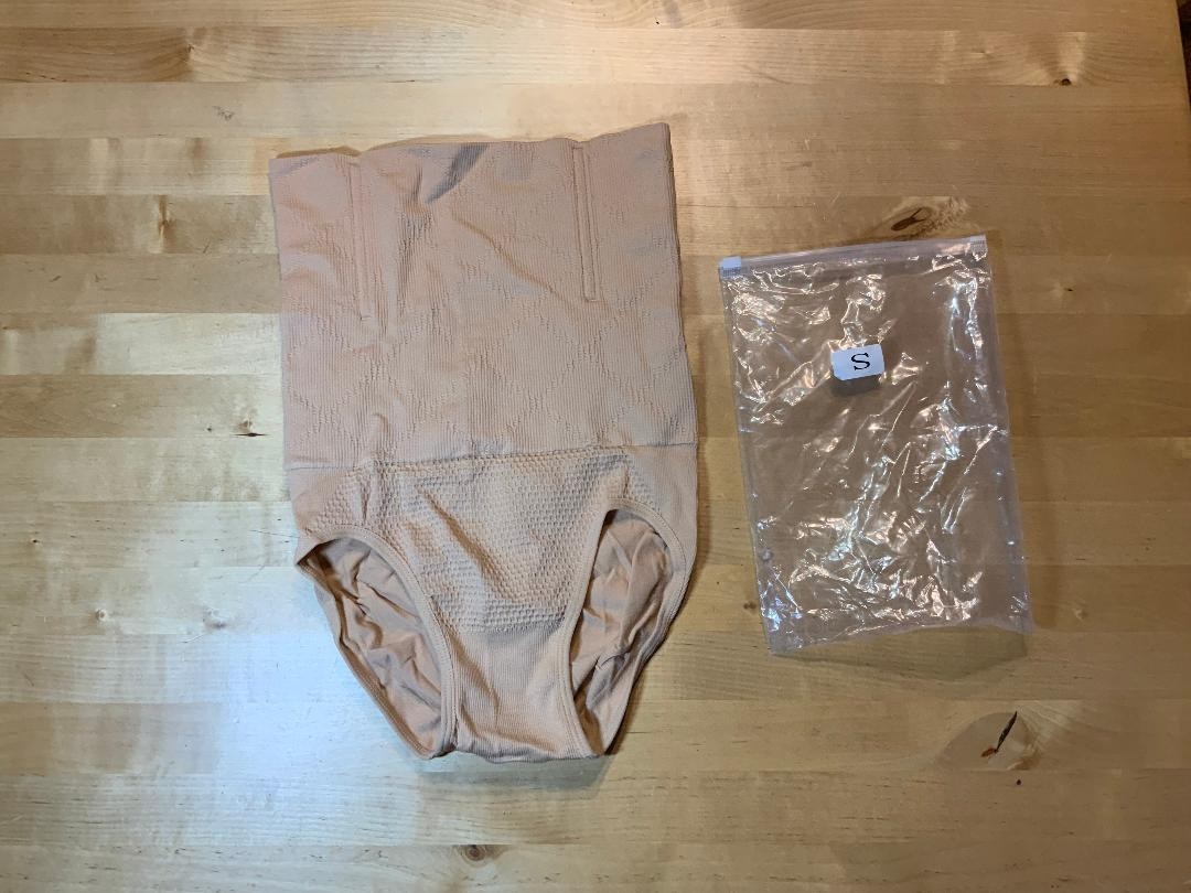WOMENS CONTROL TOP UNDERWEAR BEIGE SIZE SMALL