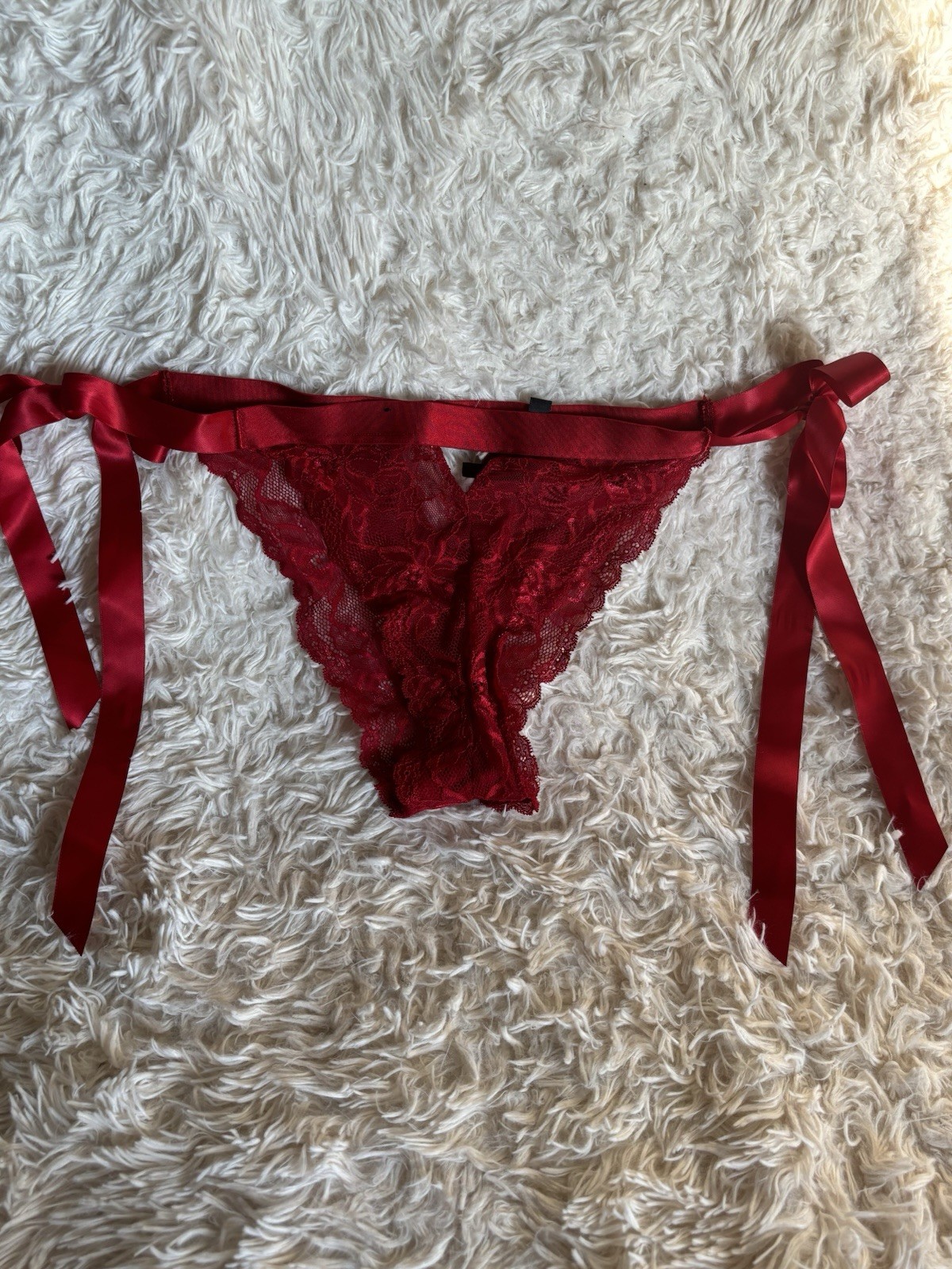 Torrid Women’s 3/3X Candy Red Lace Ribbon Side-Tie Panty NWOT As Is
