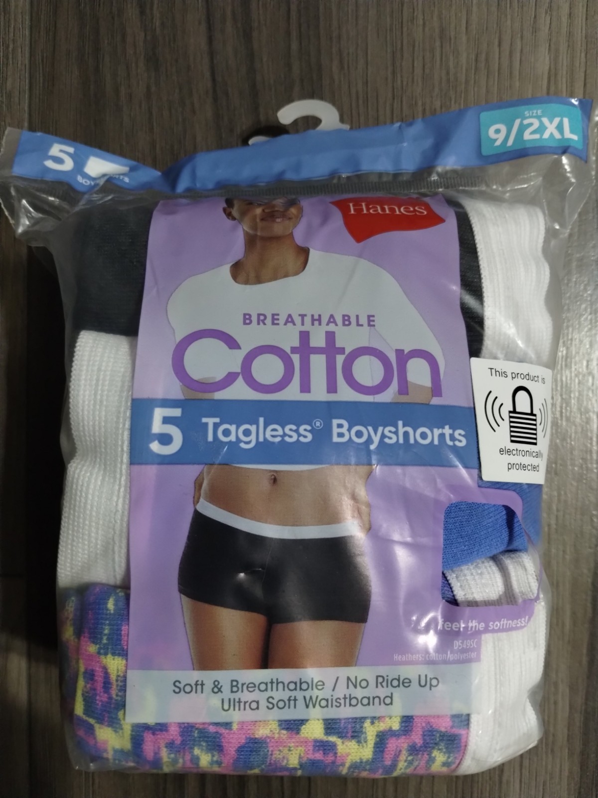 Woman’s Hanes Boy Shorts Size 9/2XL