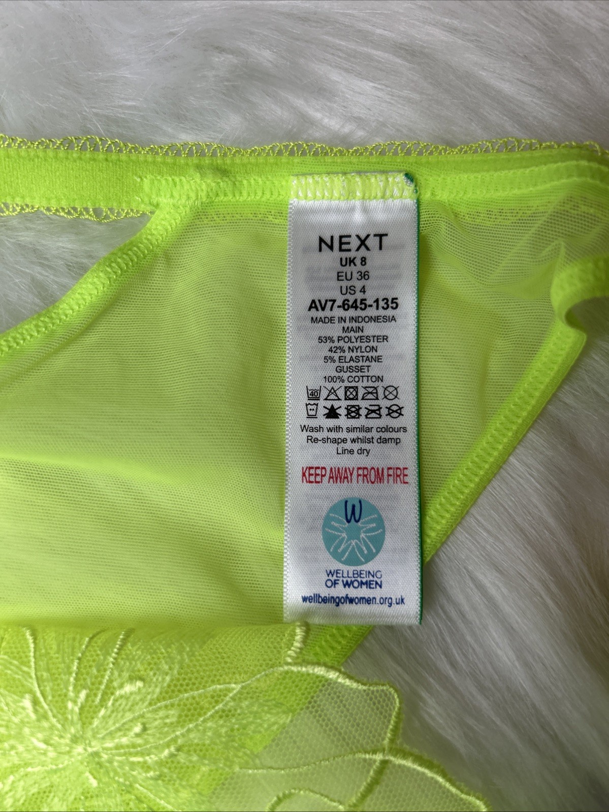 NEXT SET – HIGH LEG LACE/ BRAZILIAN KNICKERS – 2 PCS – UK8 – GREEN/ PINK