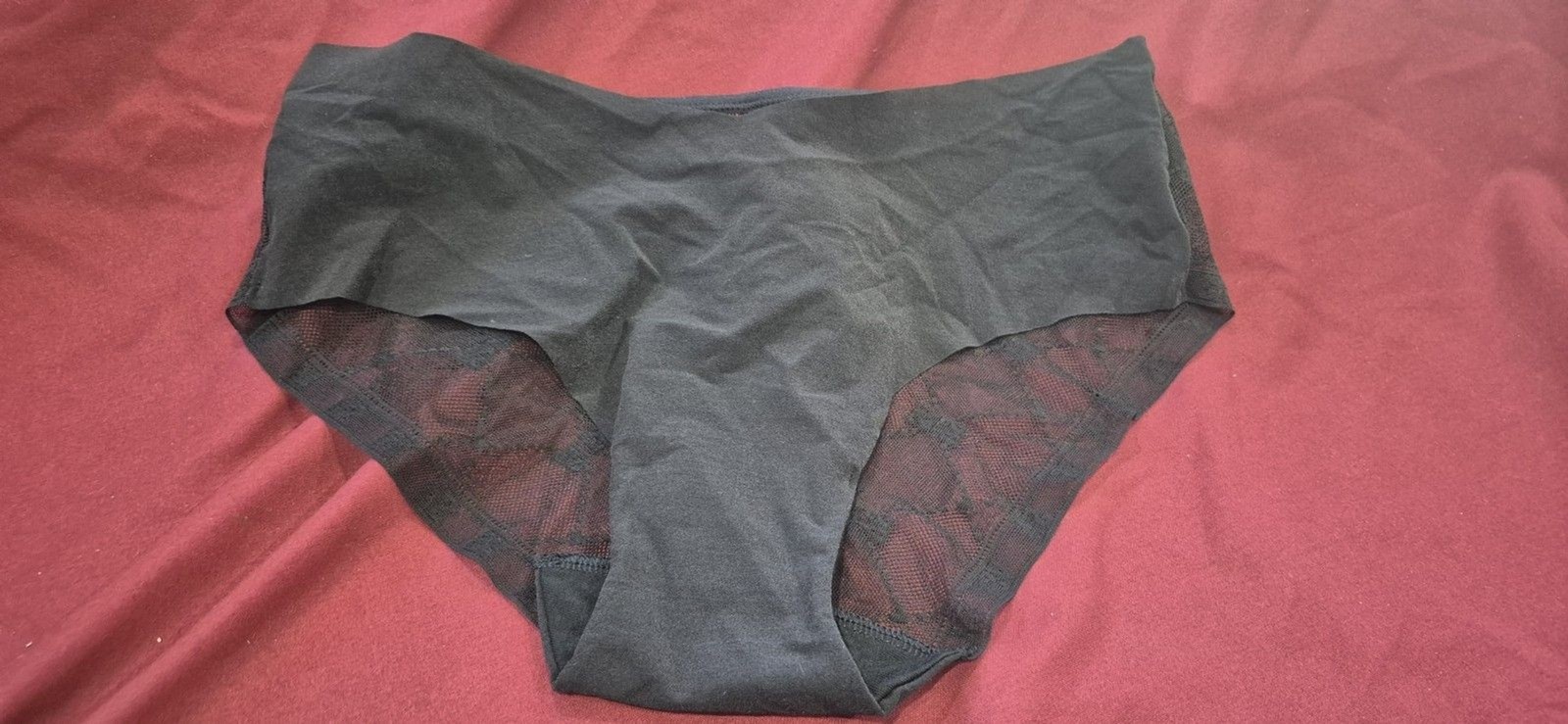 NWT Victorias Secret Medium Hip Hugger Panties Panty Black Lace Sexy New