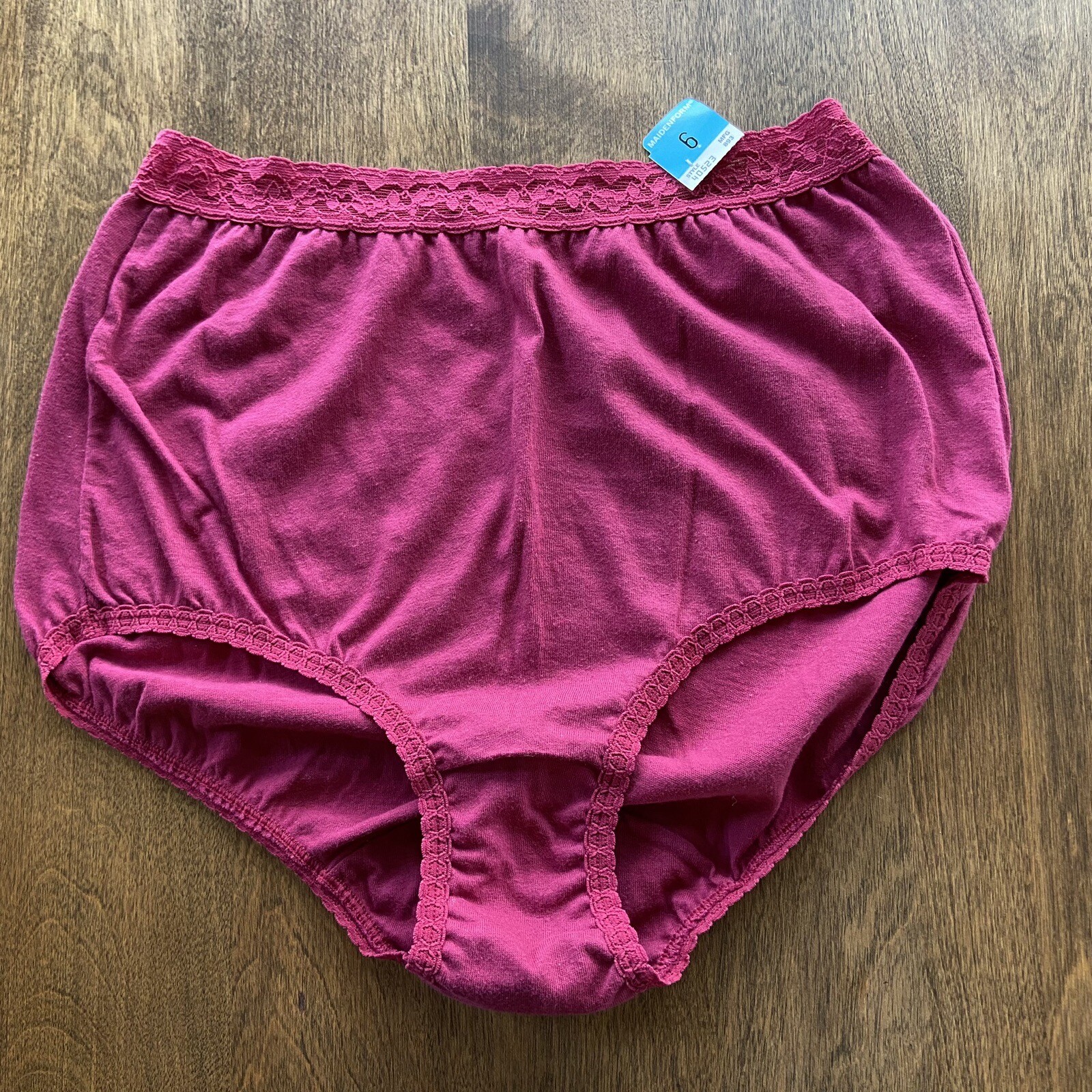 Vintage Maidenform 100% Cotton Brief Panty Burgandy Lace Waist Size 6 #40523 NWT