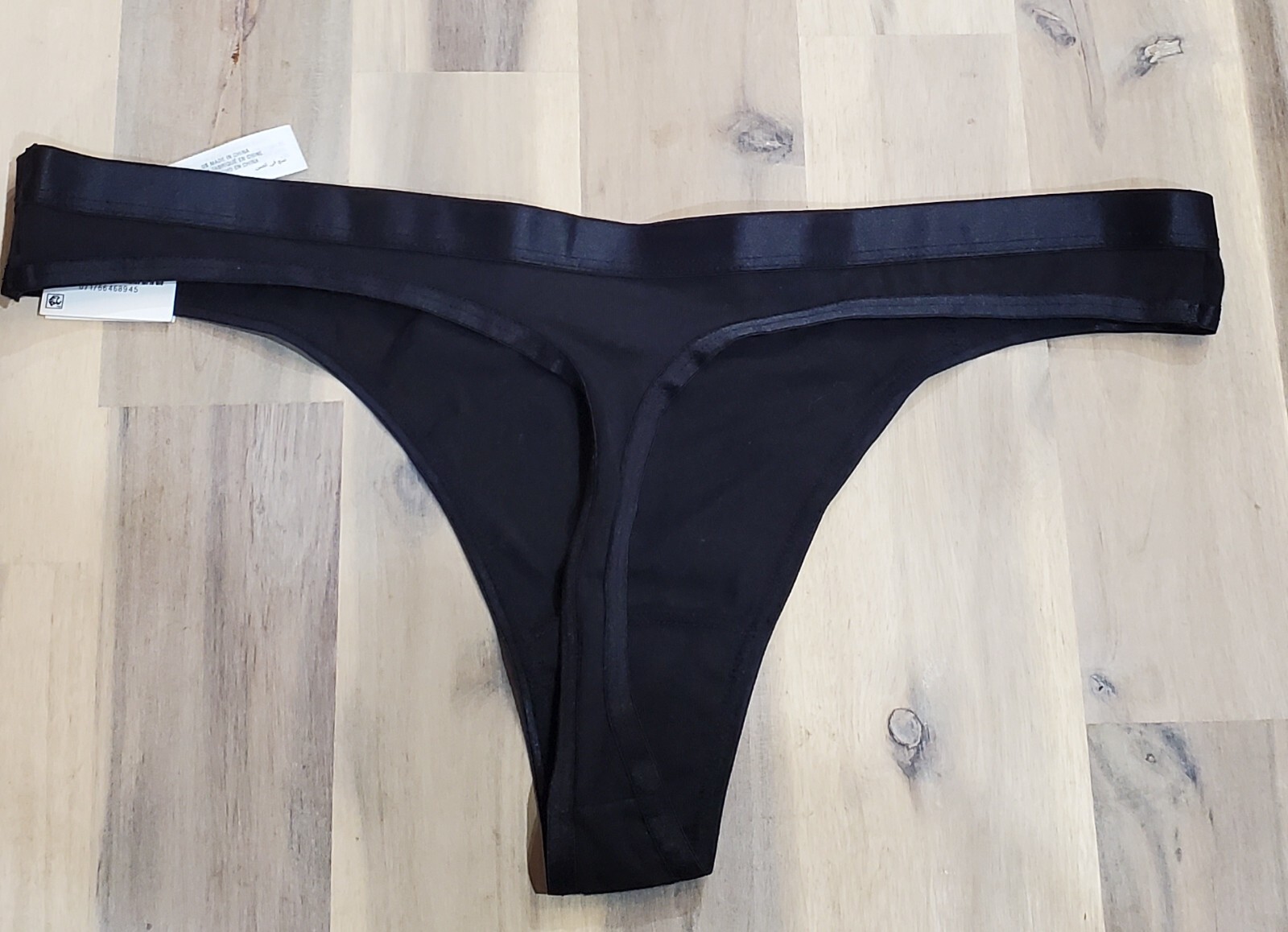 4 Pair Jenni by Jennifer Moore Size Large 95% Cotton Thong Panties Black/Grey