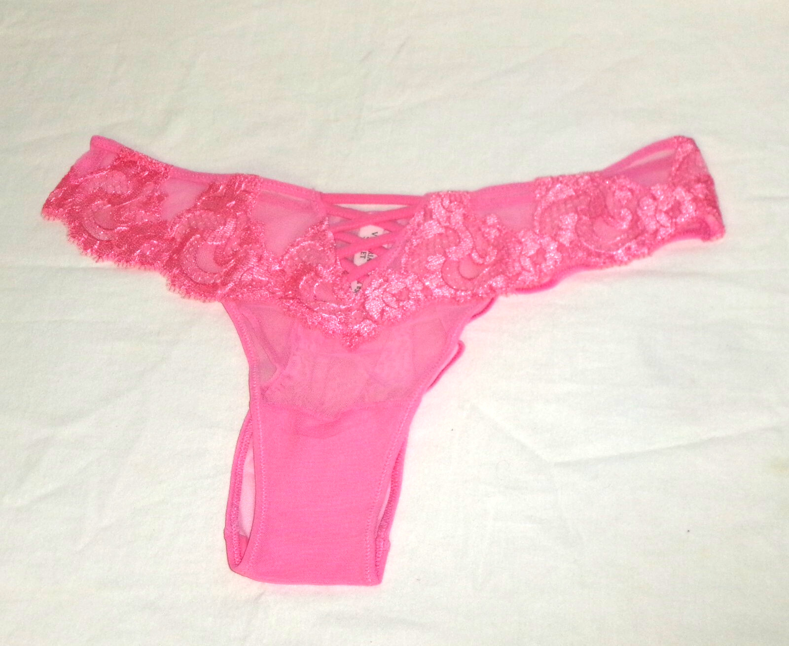 NWT VICTORIA’S SECRET DREAM ANGEL PINK BOHO FLORAL EMBROIDERY BRAZILLIAN PANTY M