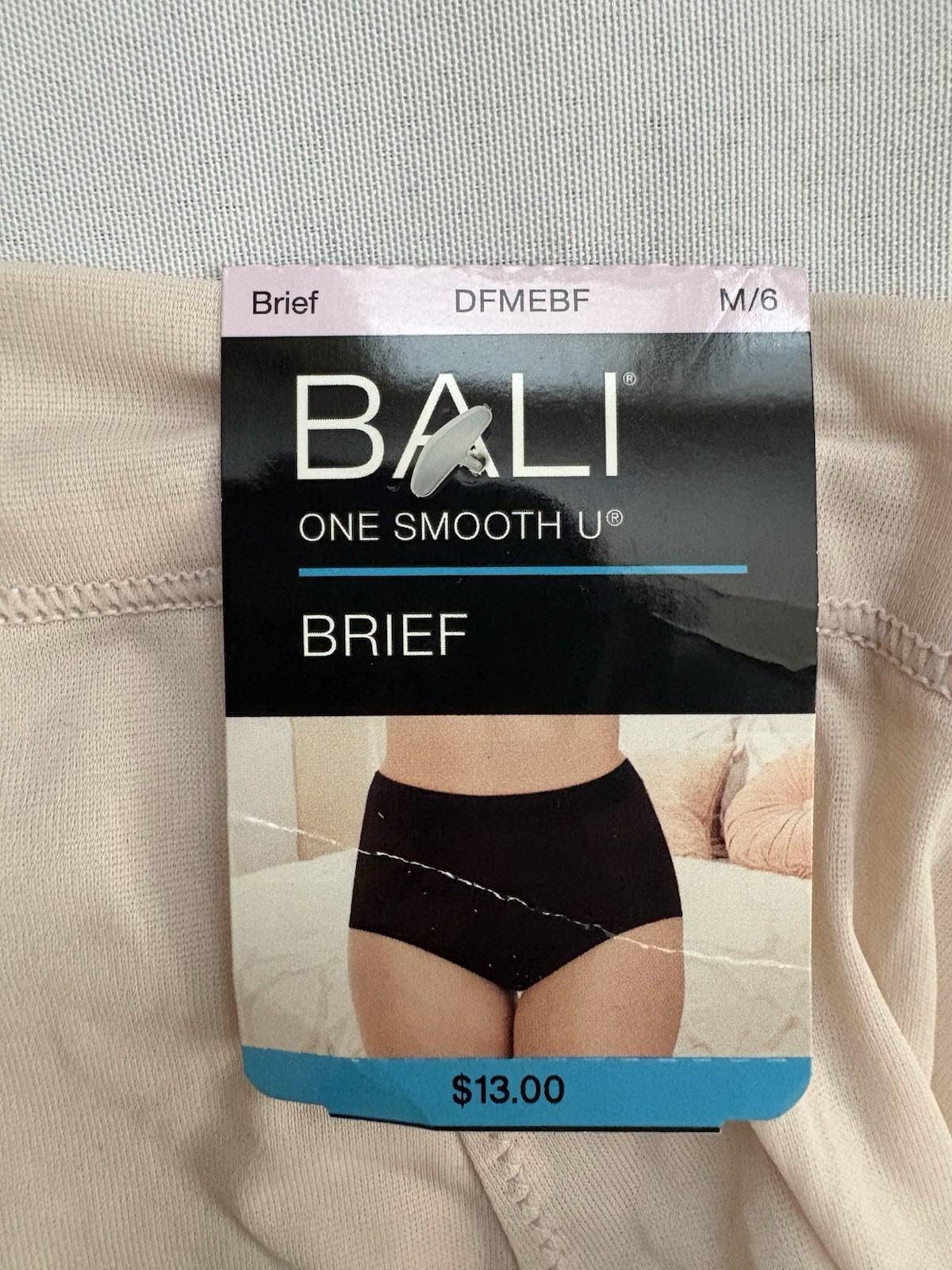 NEW Bali One Smooth U Briefs Panty 4 Pair Women’s Size Medium Multicolor DFMEBF
