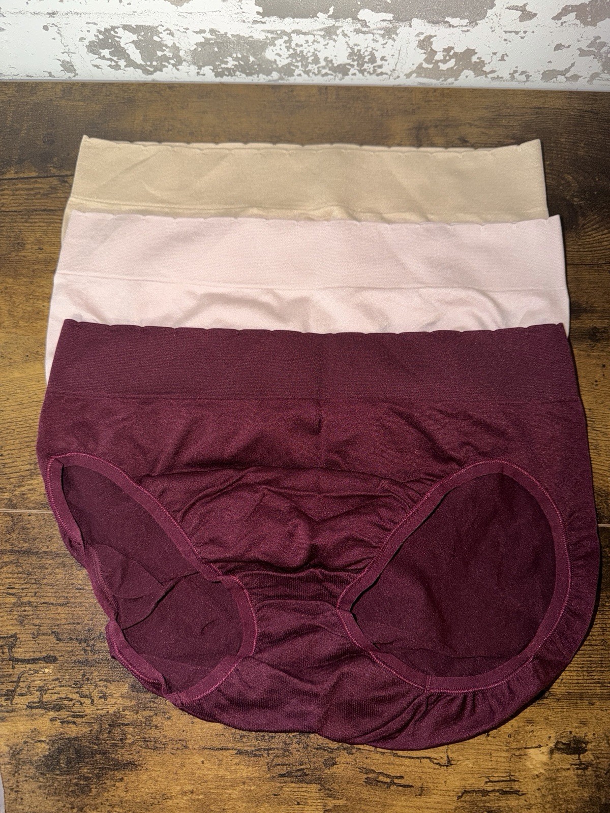 NEW! Vanity Fair Brief Panties Underwear – Size 6 – Multicolor see photos