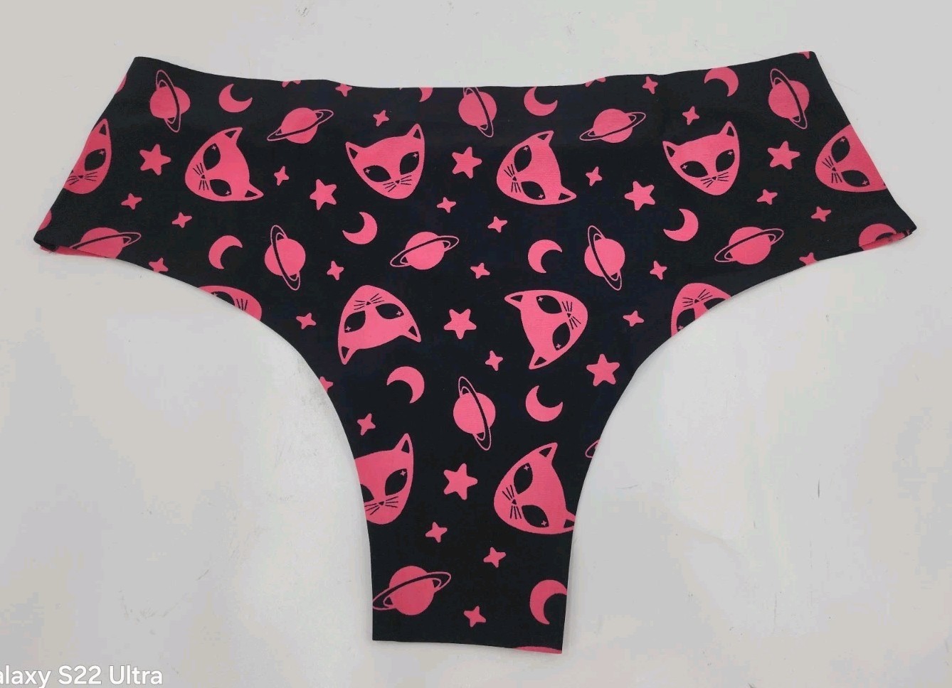 Cheek Boss Womens Size Medium Black Cat & Space Cheekies Panties & Bra Set