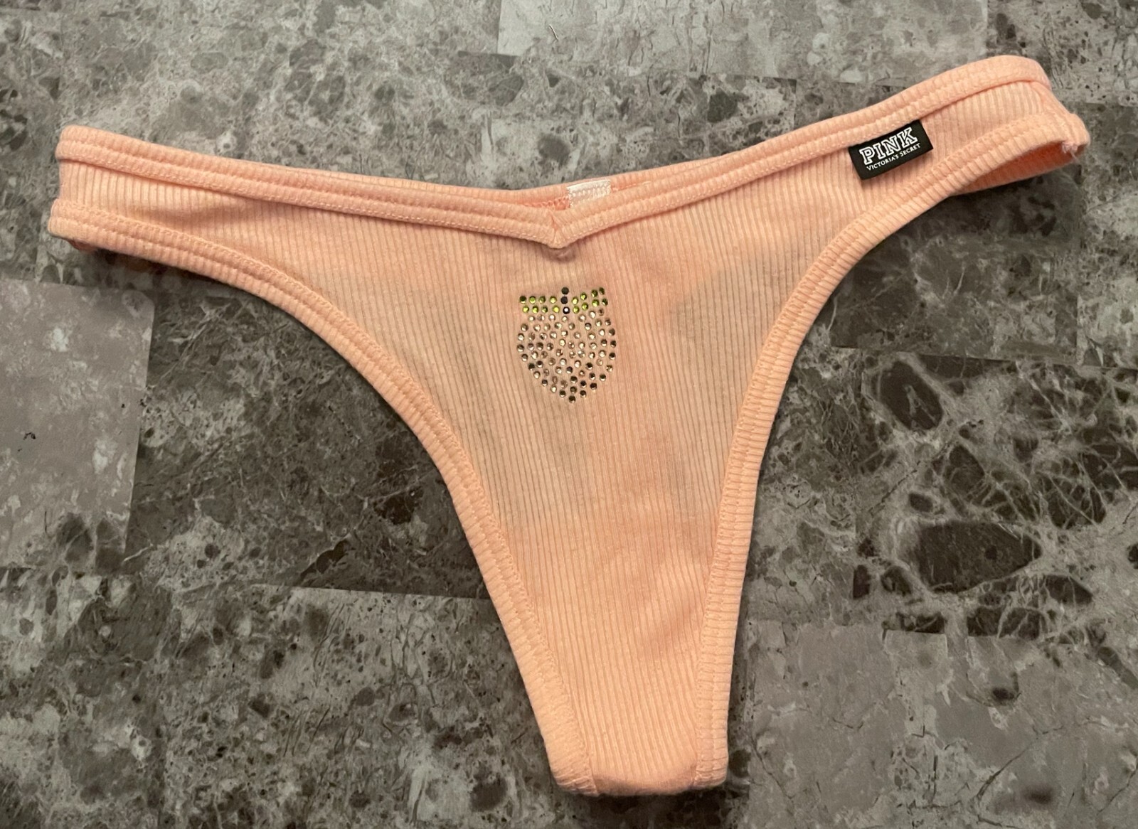 NWT VICTORIA’S SECRET PINK XS ORANGE PEACH RHINESTONE RIB KNIT THONG PANTIES