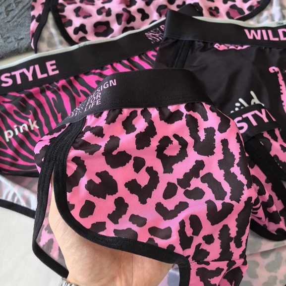 Leopard Print Brief Panties Mid Waist Breathable Soft Comfortable Underwear