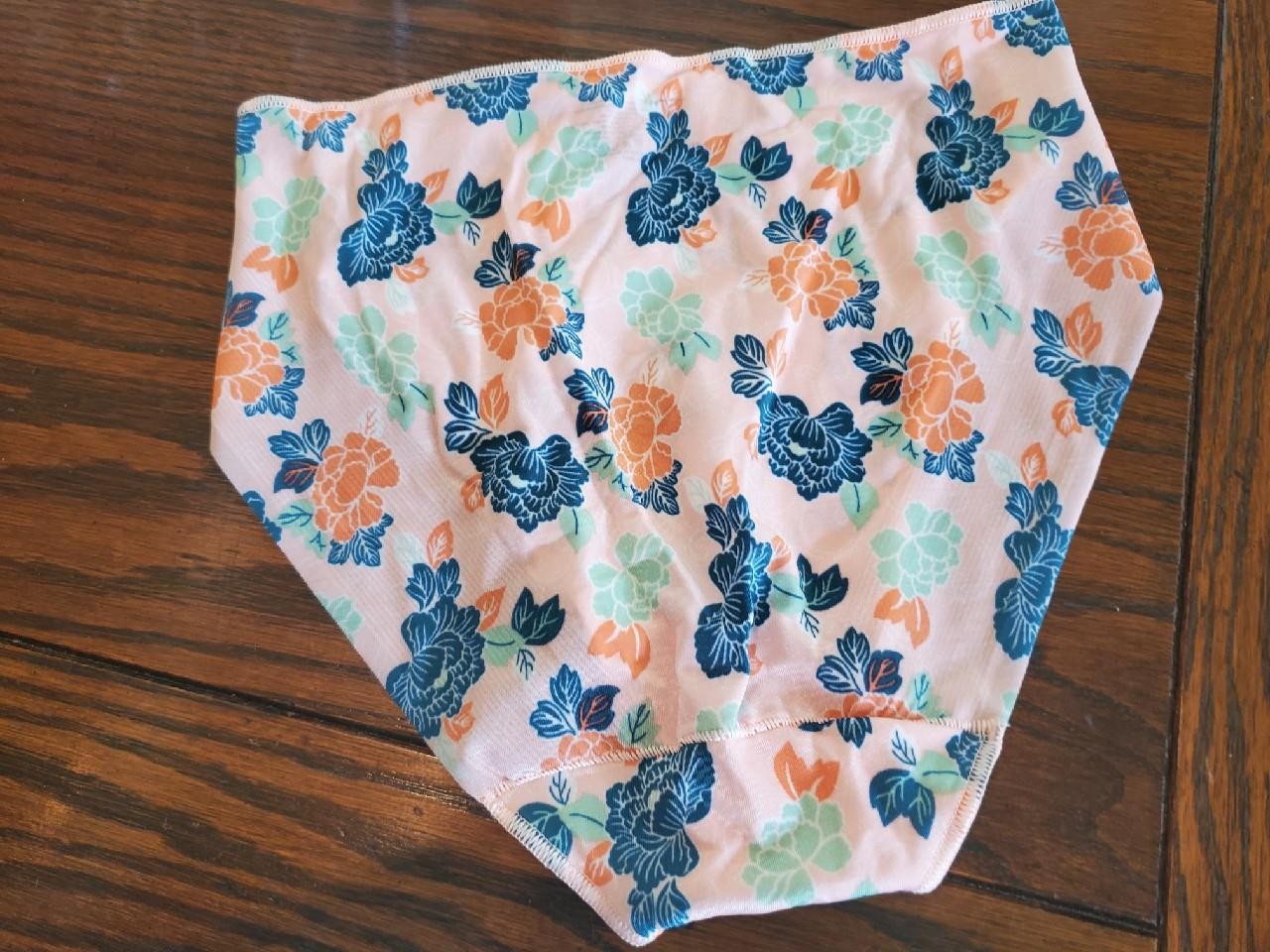 NWT TC EDGE NO LINES NO RIDE HI-CUT PANTIES NYLON/SPANDEX A404 TOKY ROSE S