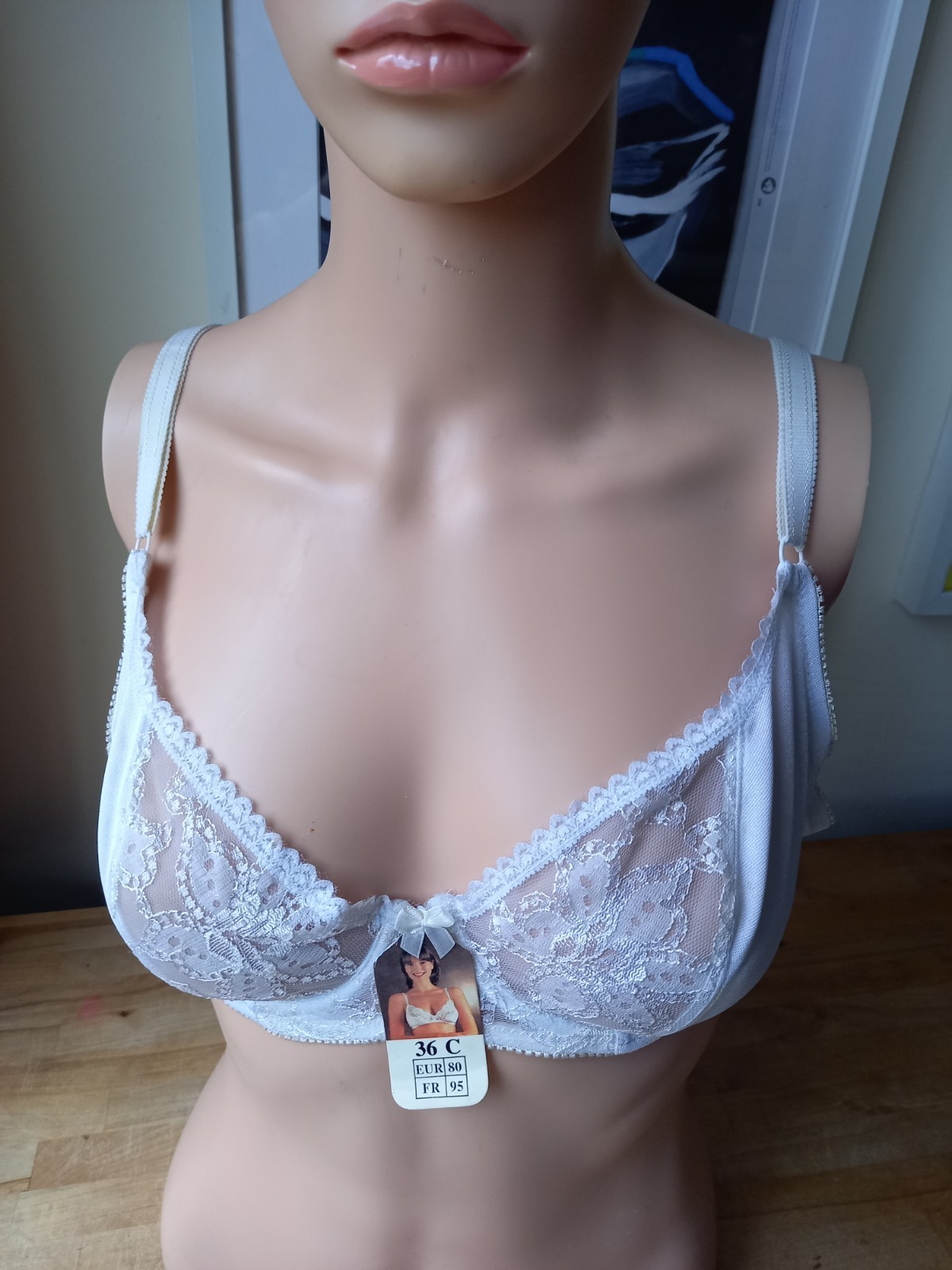 White Bra with Half Lace Cups Underwire Bra 36C BRAND NEW’