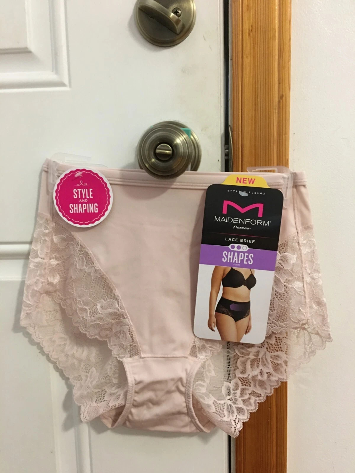 BRAND NEW WOMEN’S SIZE SMALL MAIDENFORM FLEXEES&NBSP LACE BRIEFS STYLE FLSL02