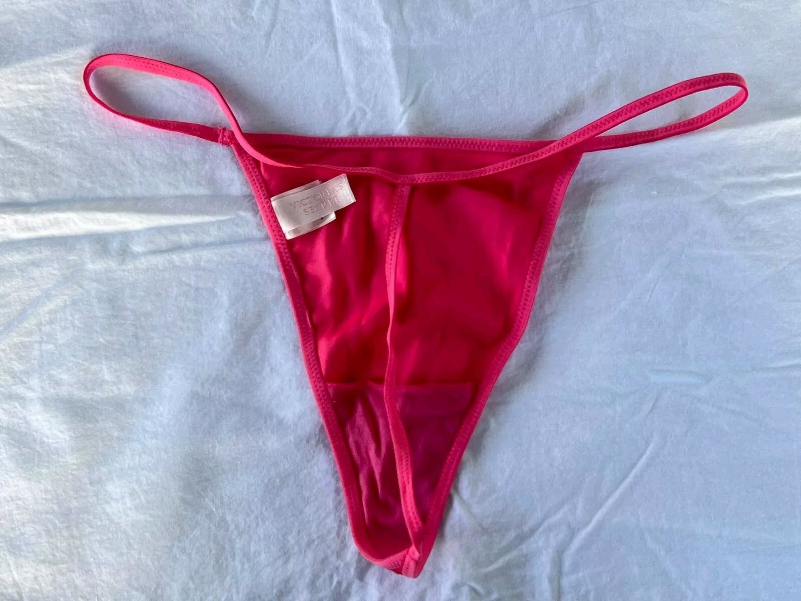 HOT PINK Vintage Victoria’s Secret Sexy Silky Vstring Thong Panty M New