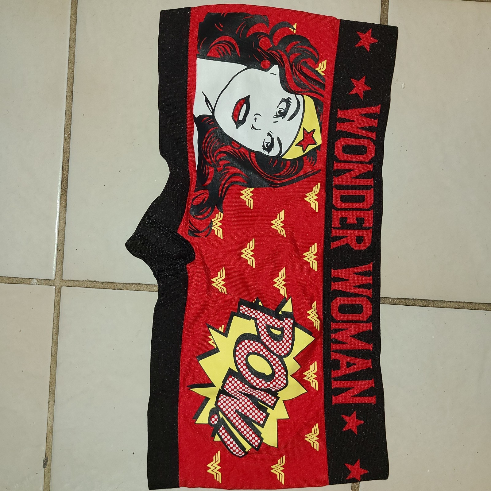 DC COMICS WONDER WOMAN SUPER HERO RED BOYSHORT SEAMLESS PANTY M (6)