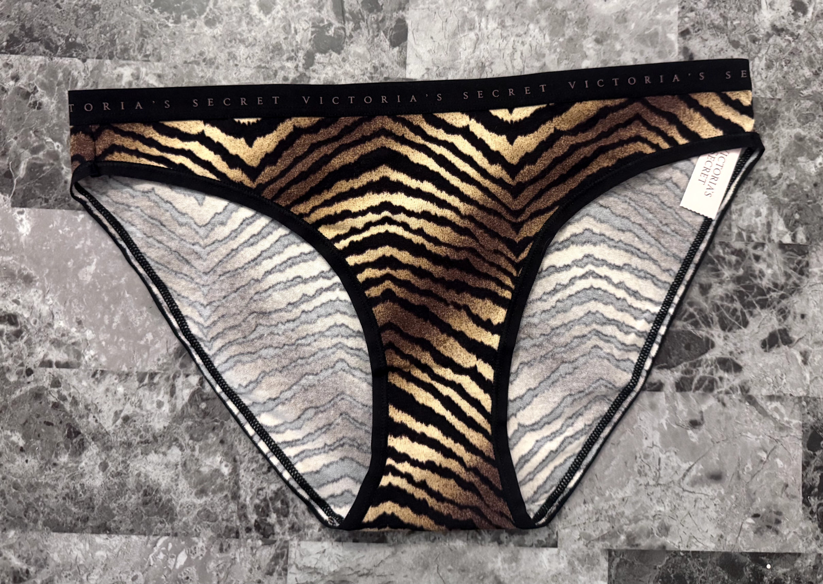 NWT VICTORIA’S SECRET BLACK TIGER STRIPE LIGHTWEIGHT WAISTBAND BIKINI PANTIES