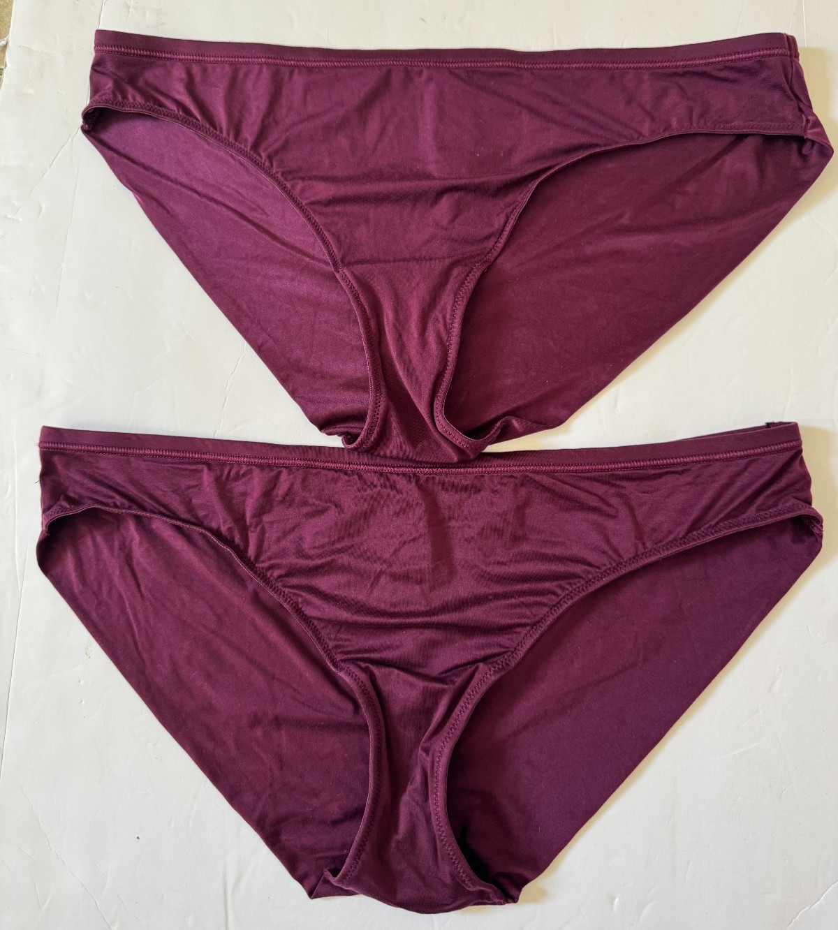 Victoria’s Secret Cheekini / Culotte Bikini Burgundy Panty M Pack of 2