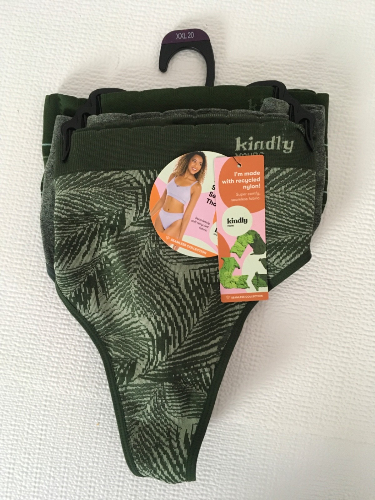 Kindly Yours Seamless Thongs 3 Pack Women Size XXL 20 Green Gray New with Tags