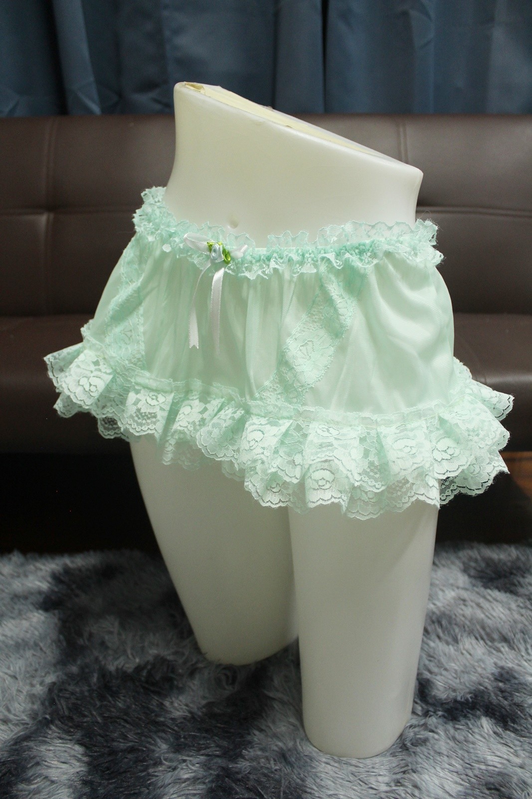 #A324 2XL/ElasticW.24-42″ Vintage Style 2PCS Green Nylon Half Slip + White Brief