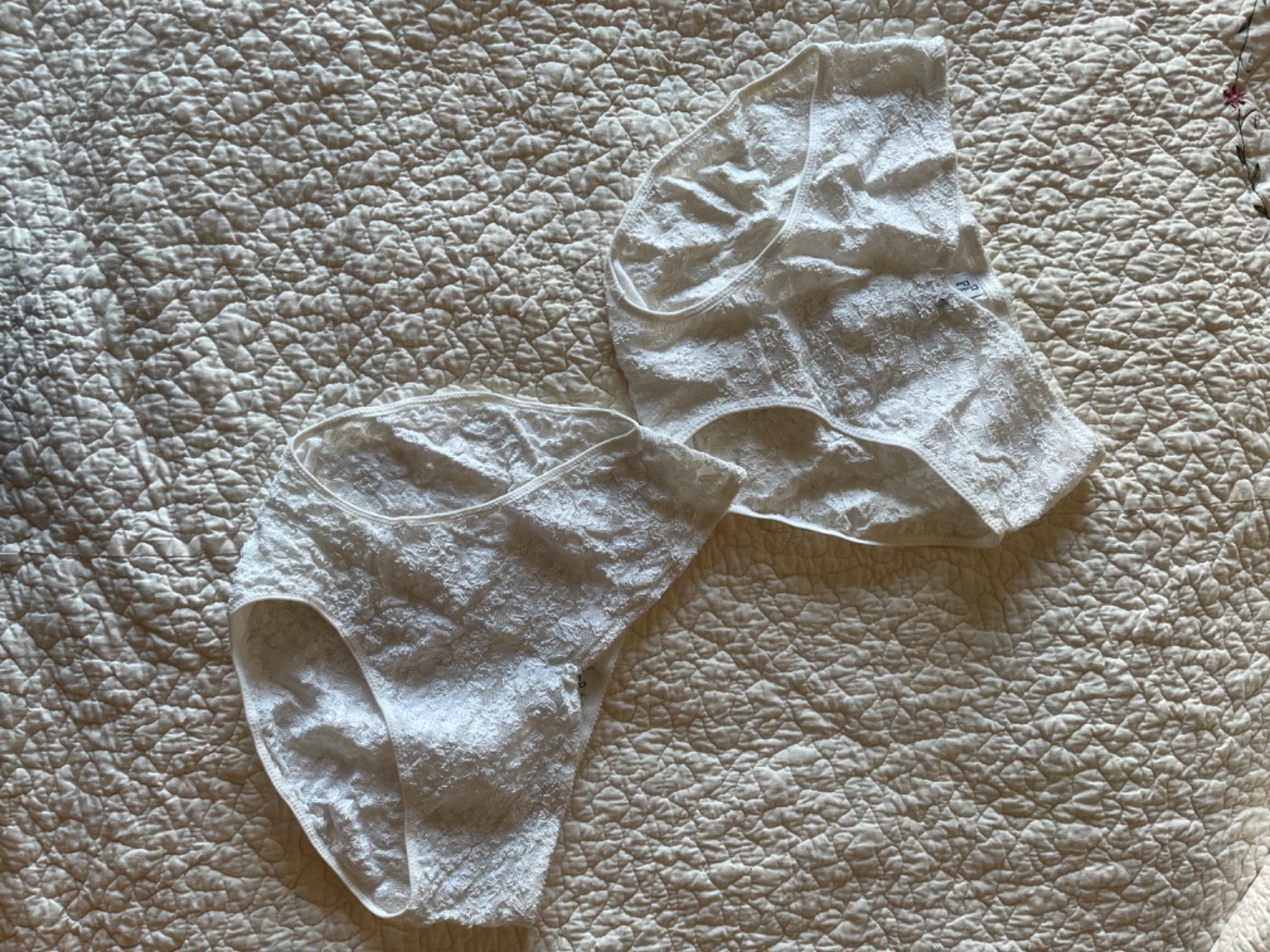 Dior 2 pc Lace Panty Set in White. size 6 M 7 L. FREE SHIPPING!