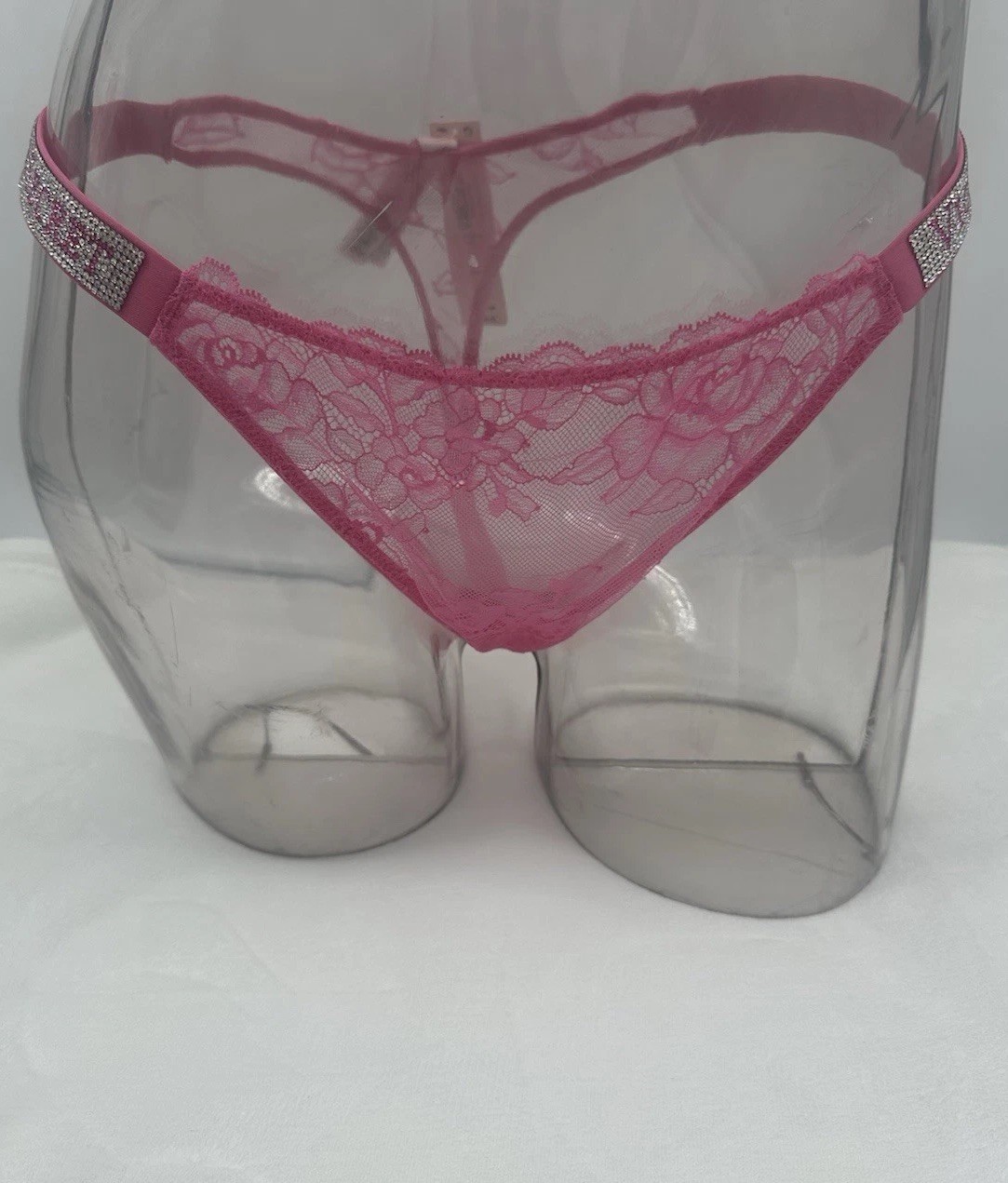 💕Victoria’s Secret Shine Strap🎉 LACE THONG ROSE GARDEN 🌹🌹 MEDIUM