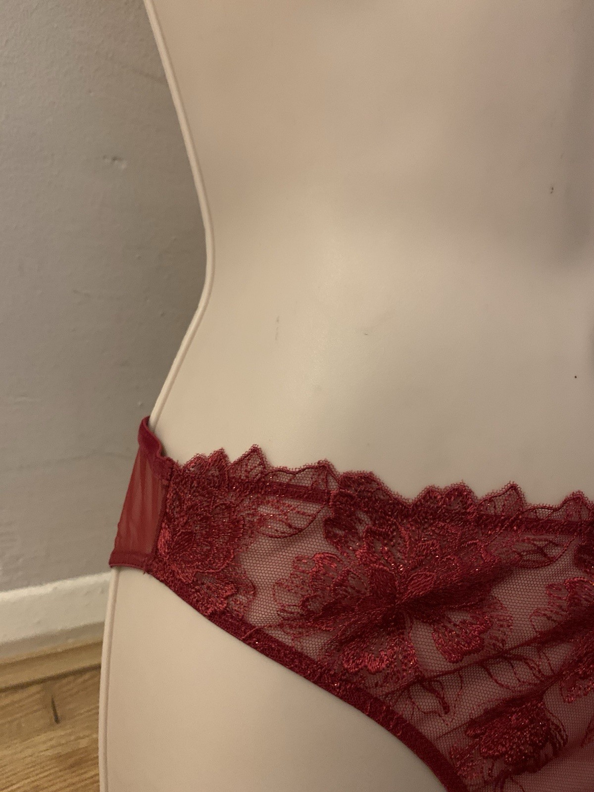 Boux Avenue Briefs x2 Pair Demi & Sadie Red Mix 8 RRP 34 Freepost